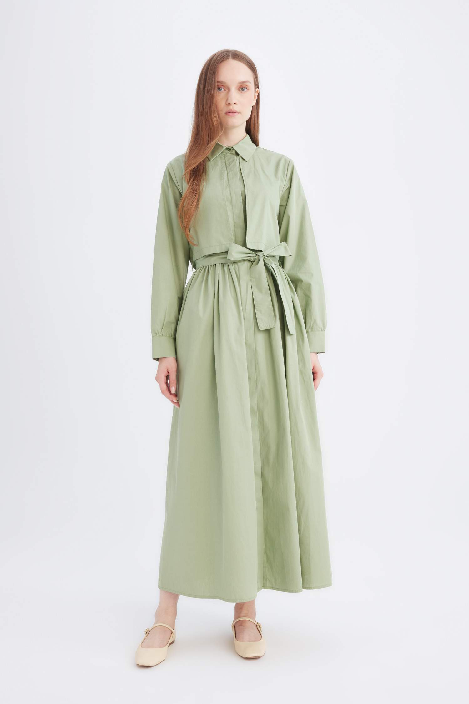 فستان كم طويل بوبلين برقبة قميص