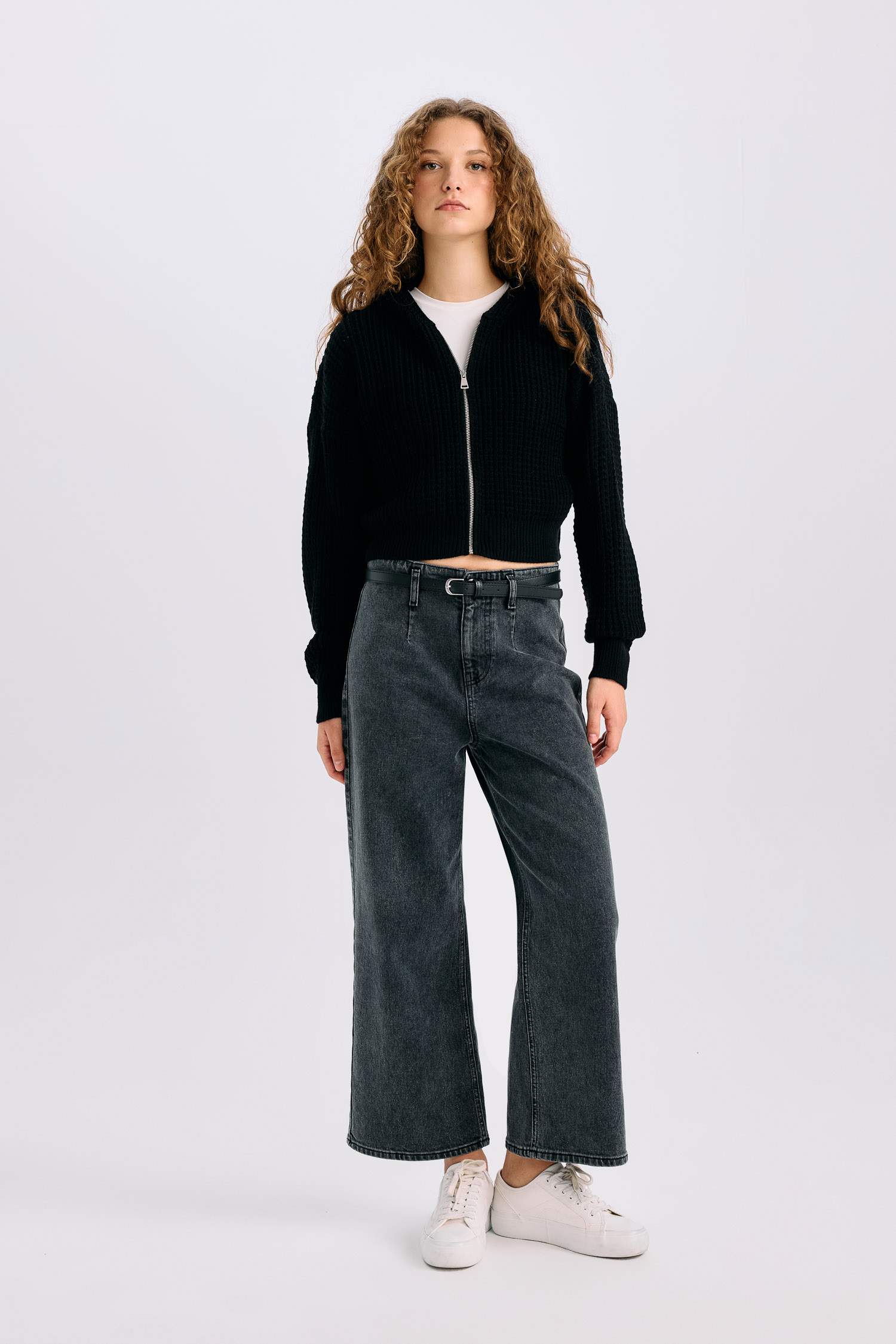 Regular Fit Kapüşonlu Fermuarlı Triko Hırka