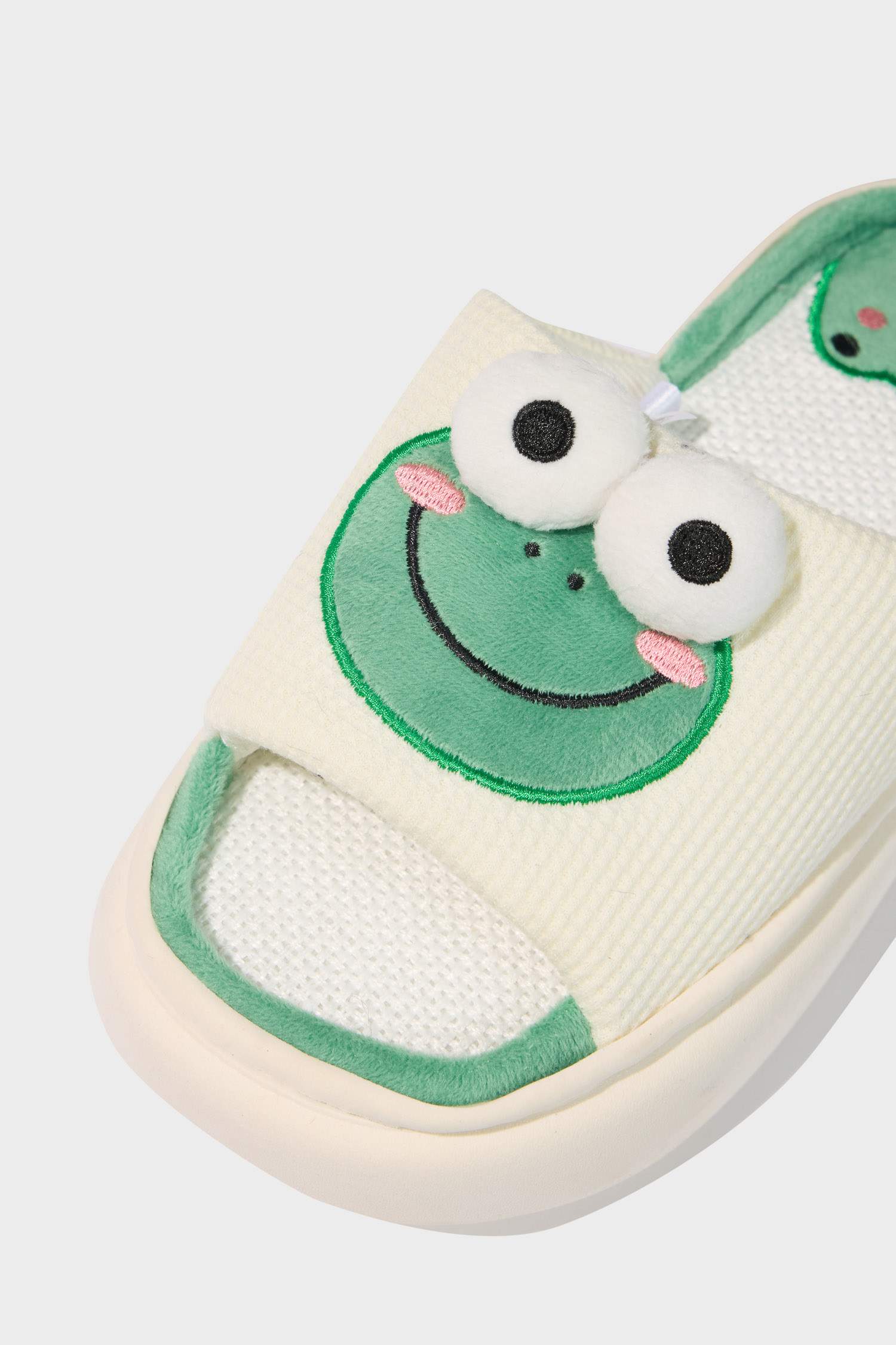 Kadın Hayvan Figürlü Düz Taban Ev Terliği