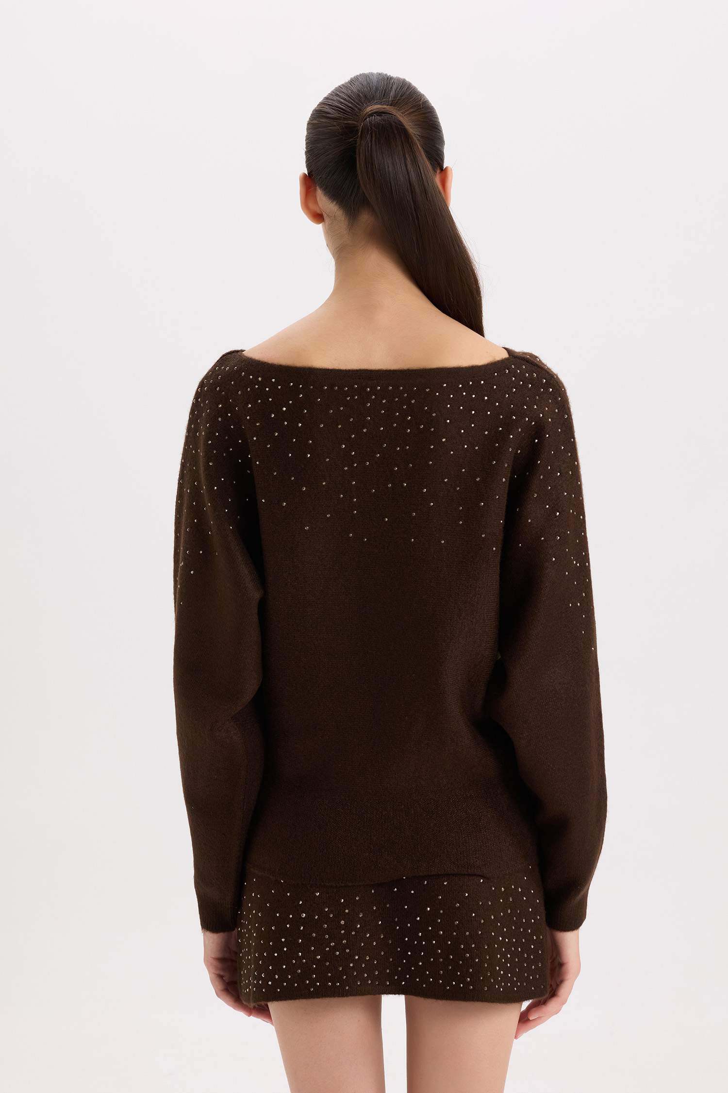 بلوز تريكو بيزك سادة قصة عادية