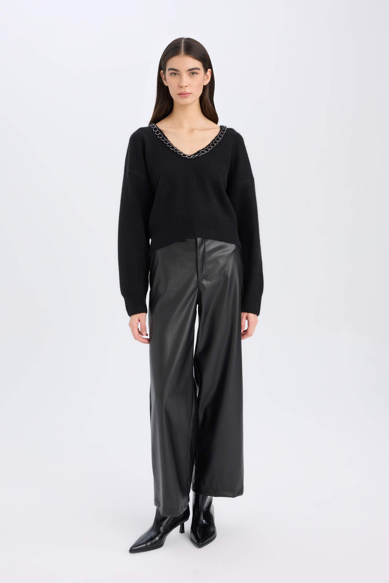 Oversize Fit V Neck Knitwear Pullover