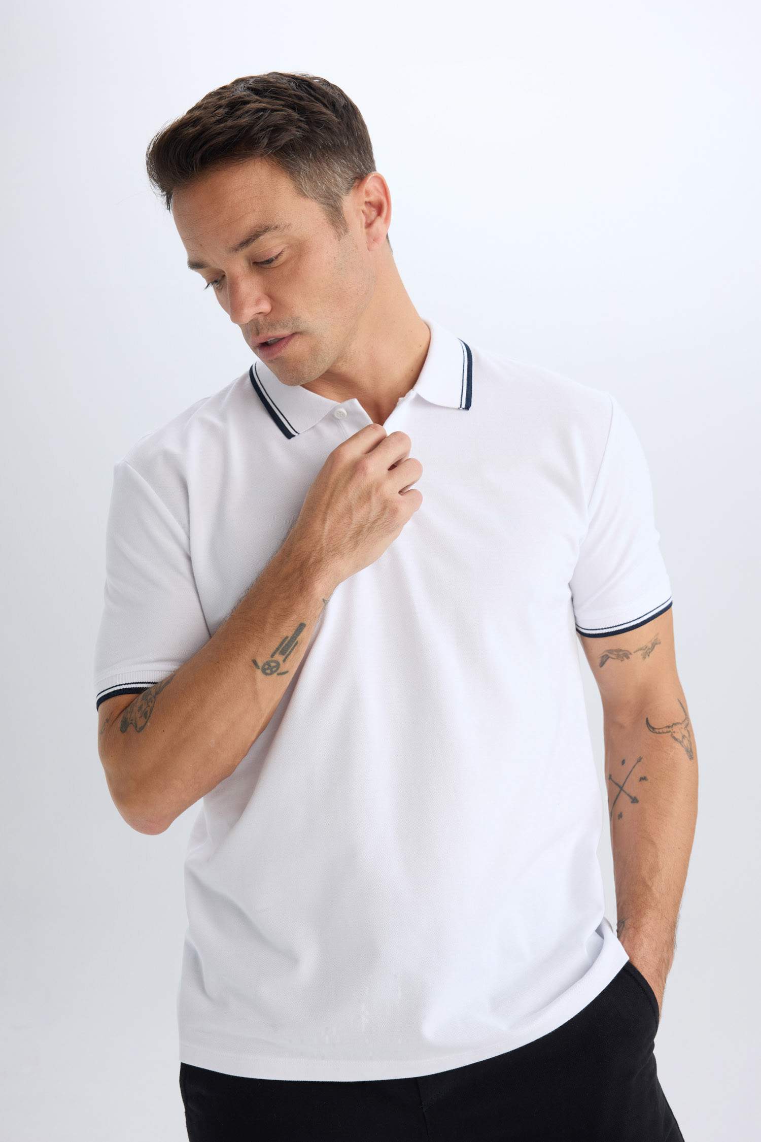 %100 Pamuk Regular Fit Basic Düz Kısa Kollu Polo Tişört