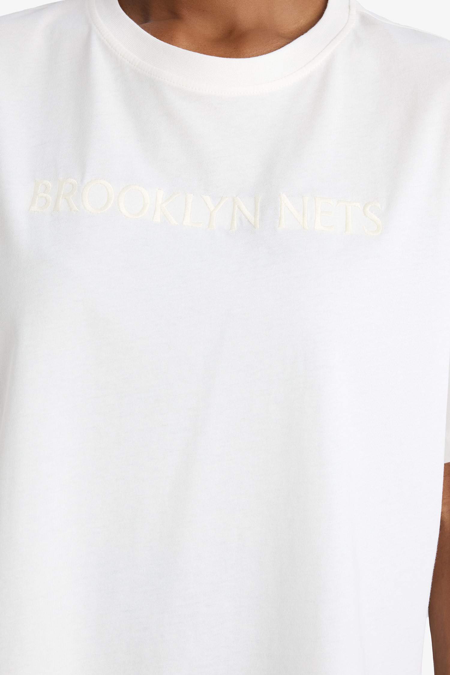 Спортивная футболка с логотипом NBA Brooklyn Nets оверсайз