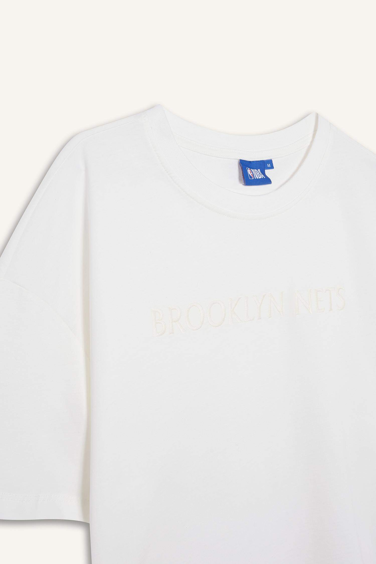 Спортивная футболка с логотипом NBA Brooklyn Nets оверсайз