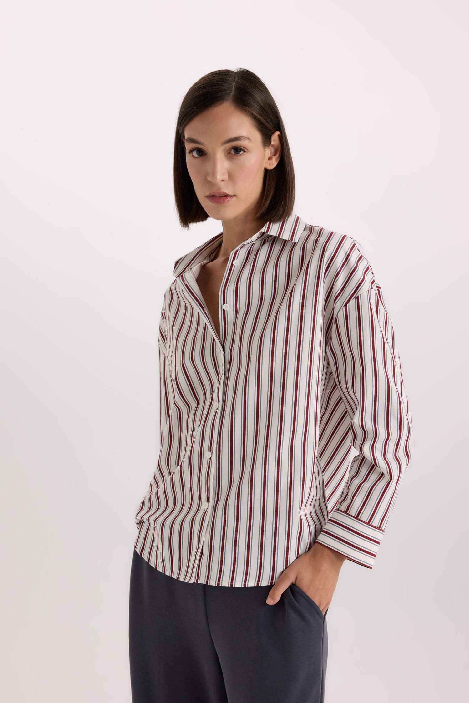 Regular Fit Pijama Yaka Çizgili Poplin Üst-Fall in Love