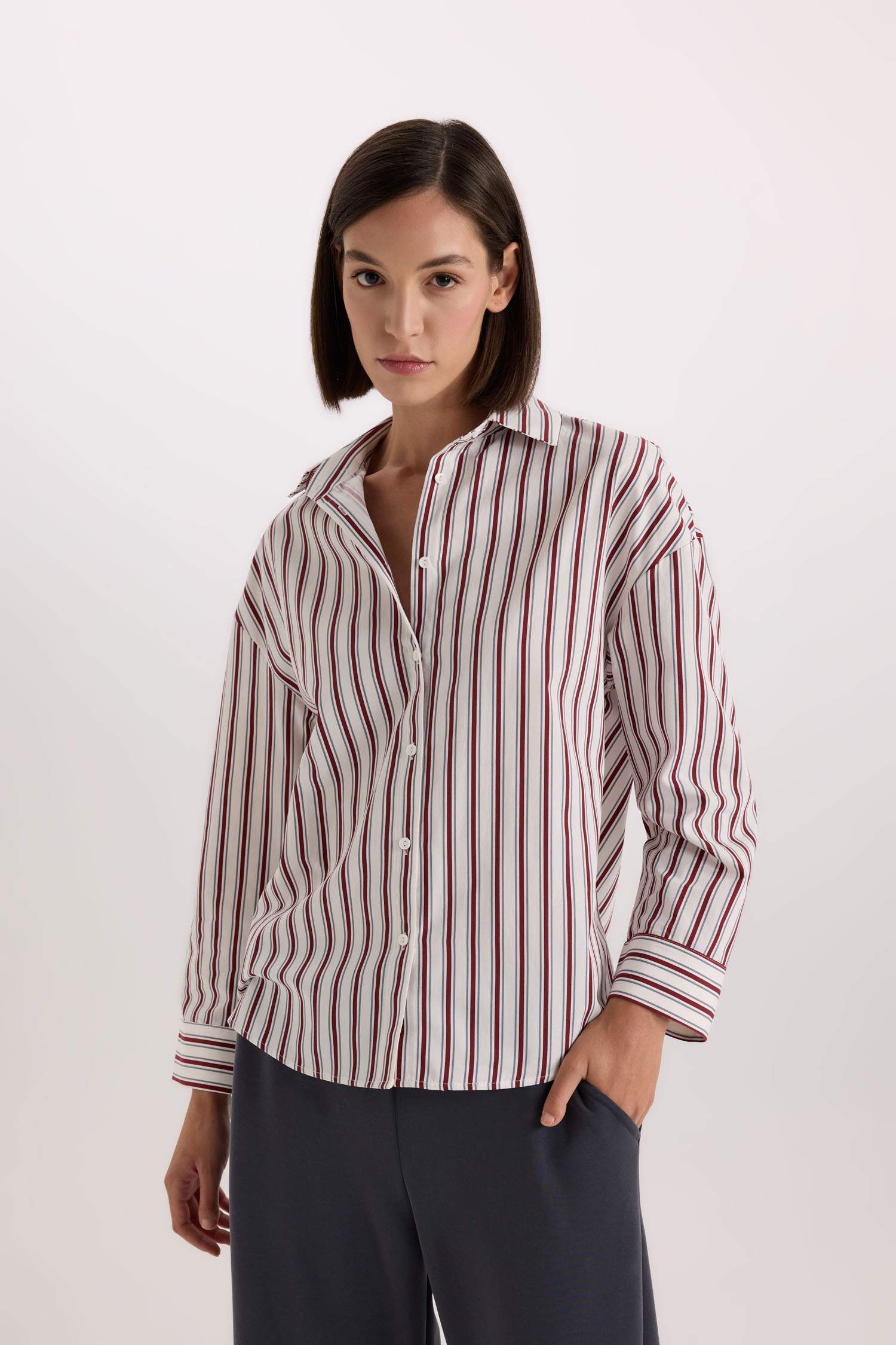 Regular Fit Pijama Yaka Çizgili Poplin Üst-Fall in Love