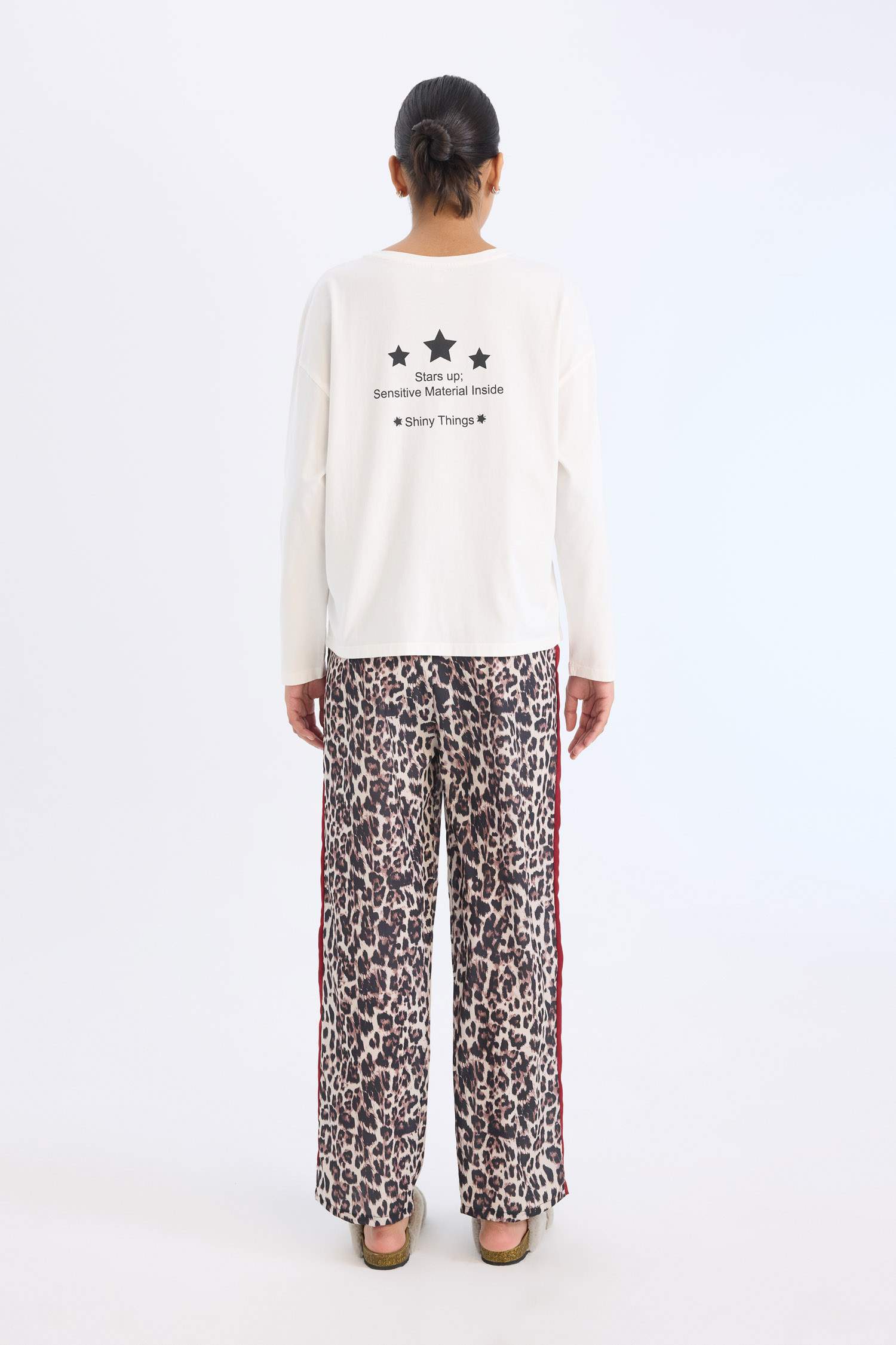 Pijama Takımı Regular Fit Uzun Kollu Baskılı Üst Leopar Desenli Uzun Alt