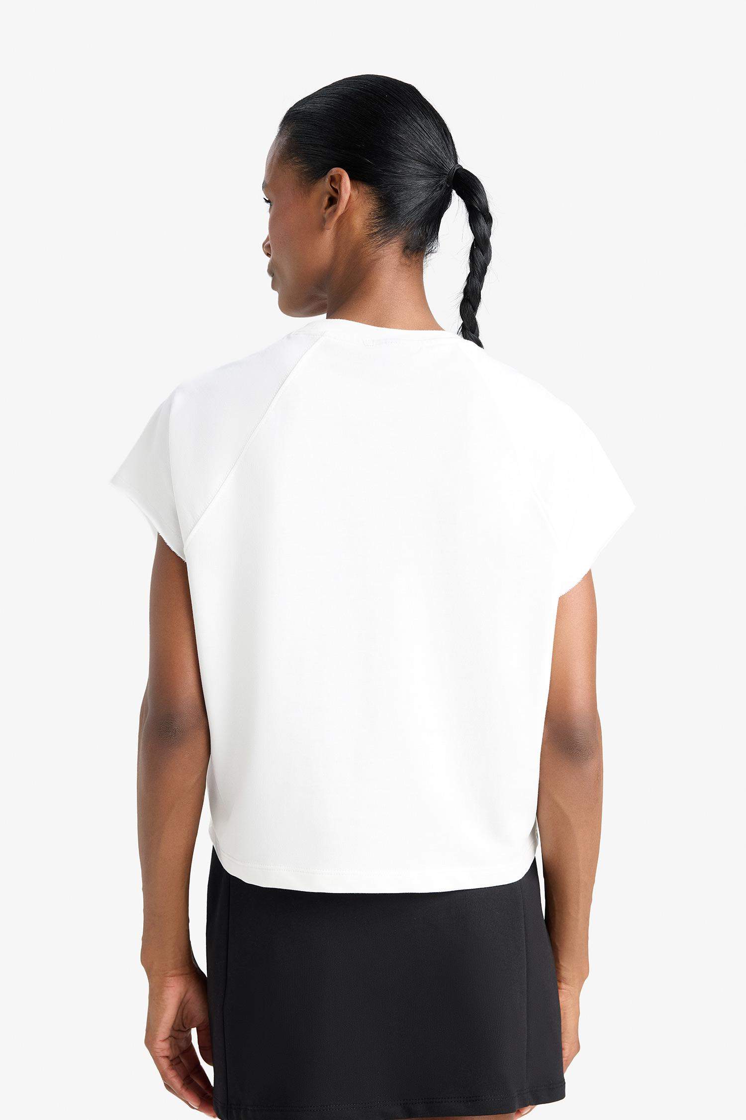 تيشيرت NBA برقبة مستديرة من DeFactoFit