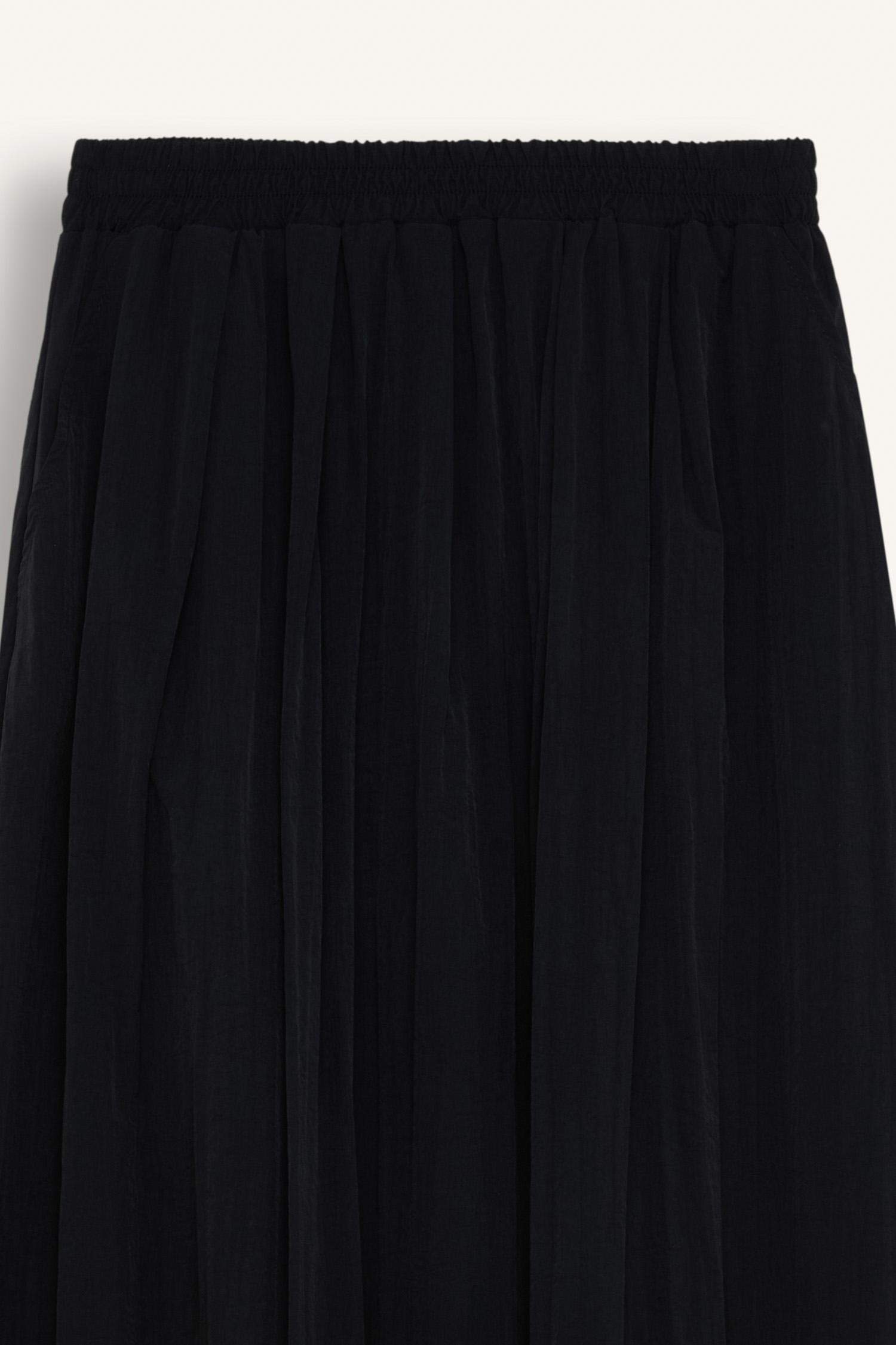 A Cut Normal Waist Maxi Skirt