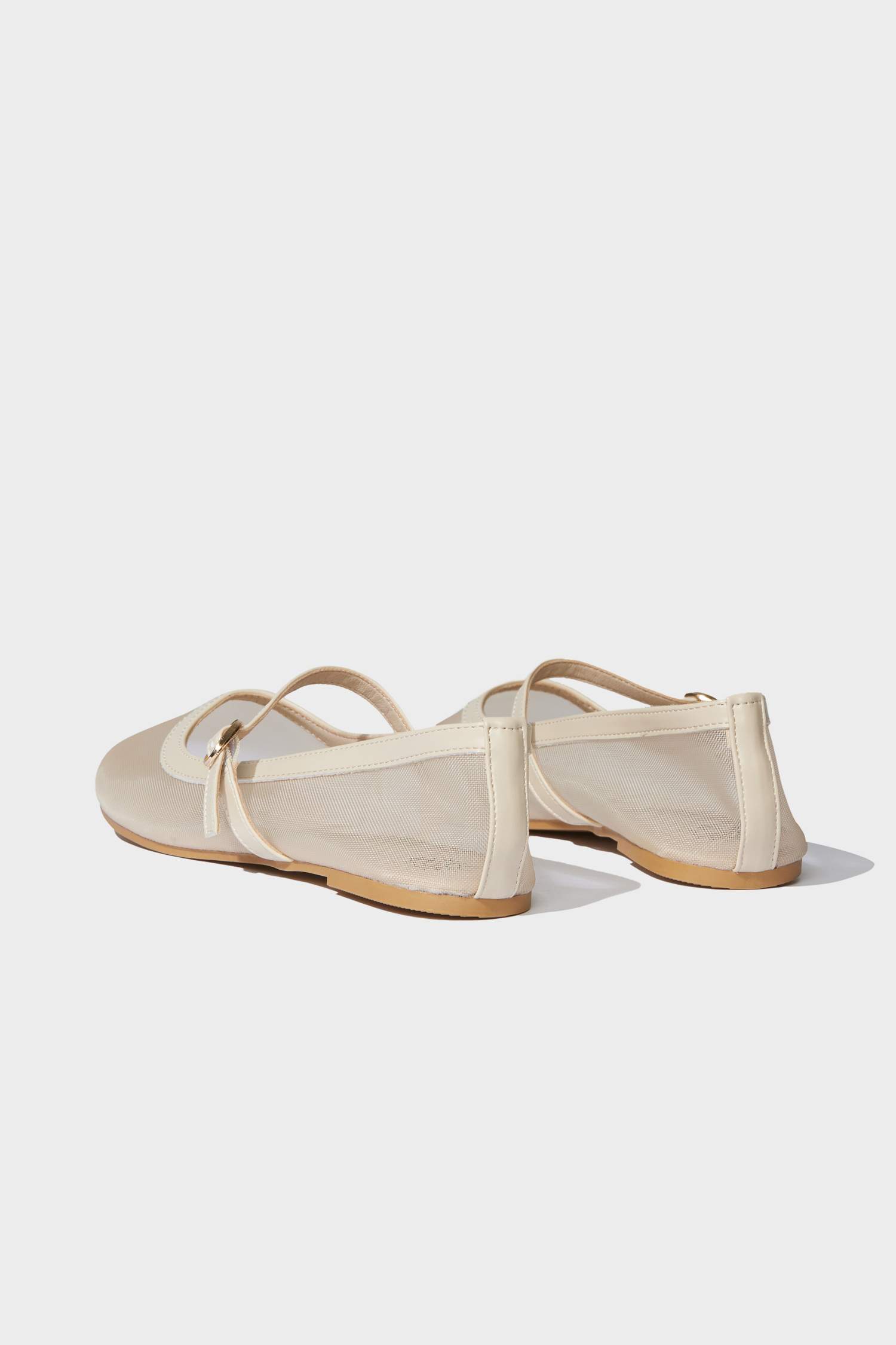 حذاء فلات بناتي بكعب مسطح