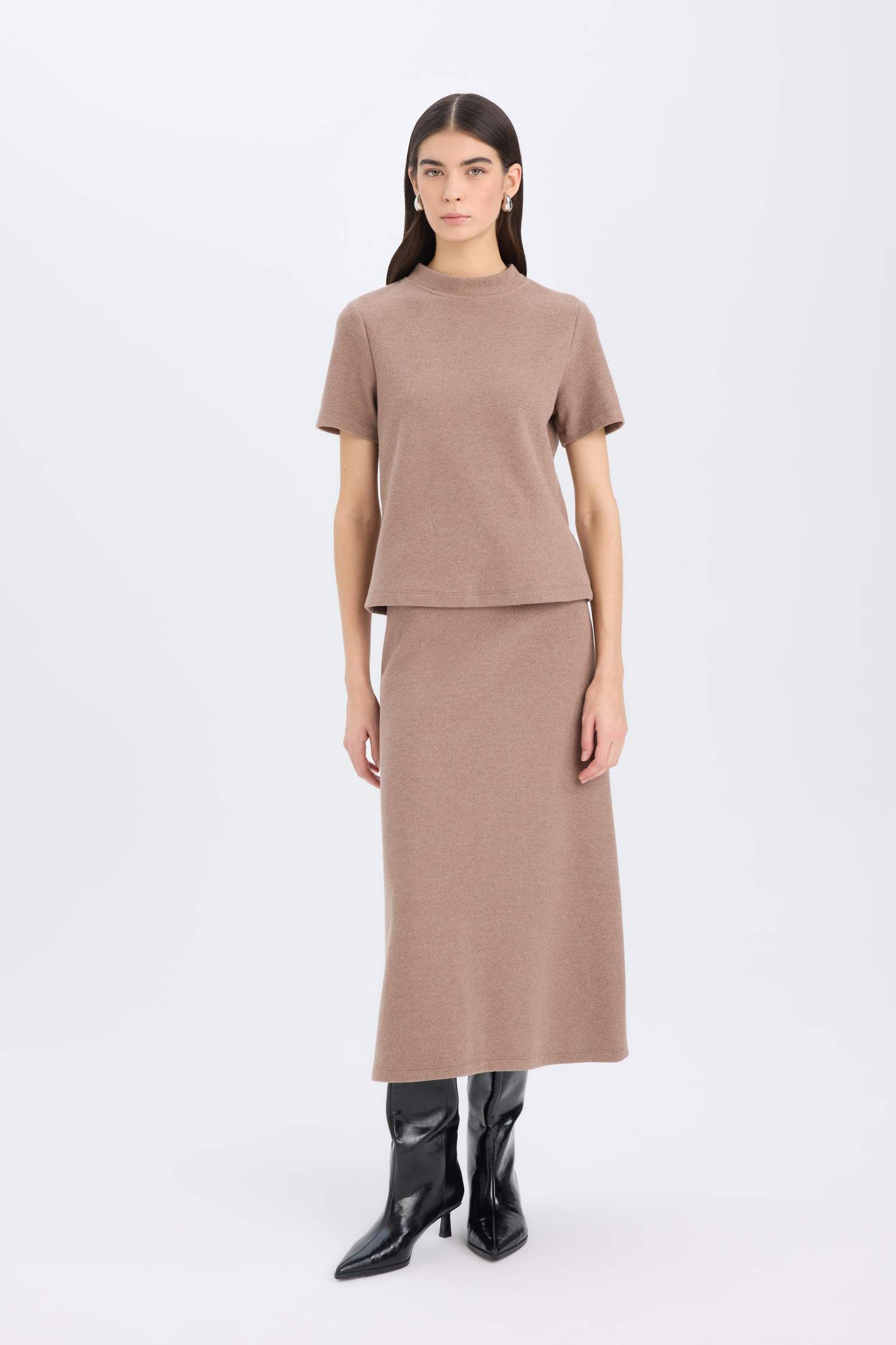 Selanik Kumaş 2'li Takım Kısa Kollu Üst Beli Lastikli Midi Etek