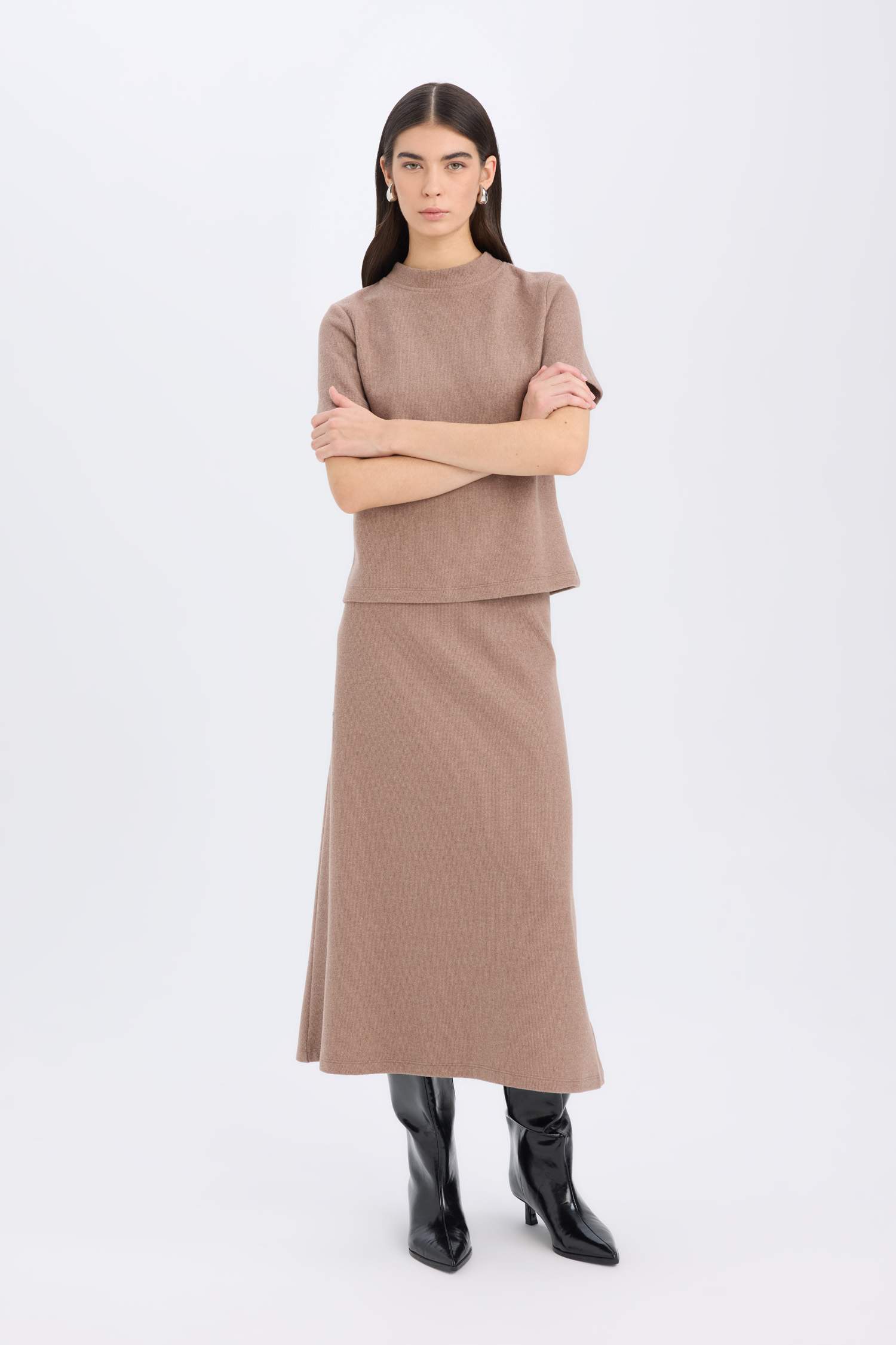 Selanik Kumaş 2'li Takım Kısa Kollu Üst Beli Lastikli Midi Etek