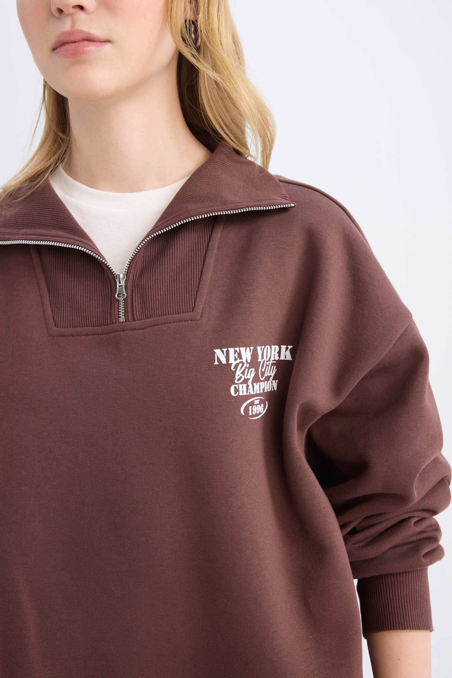 سويت شيرت بيزك اوفر سايز