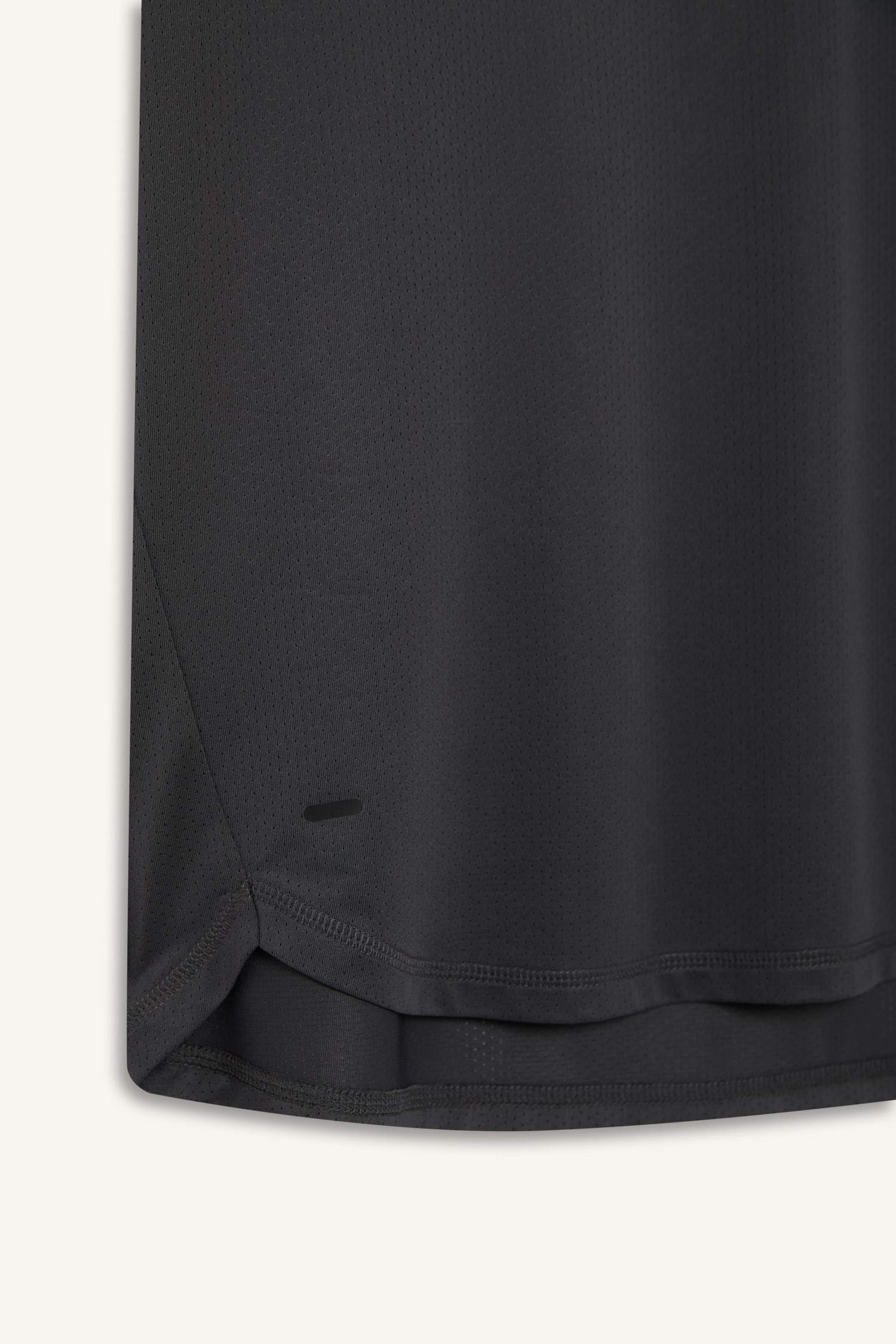 DeFactoFit Standart Fit Bisiklet Yaka Sporcu Kısa Kollu Tişört