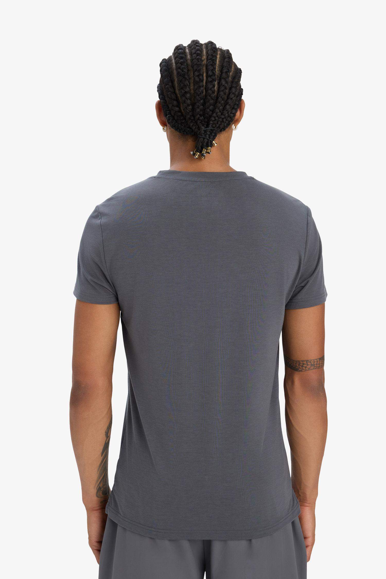 T-shirt de sport slim fit à col rond et manches courtes de DeFactoFit