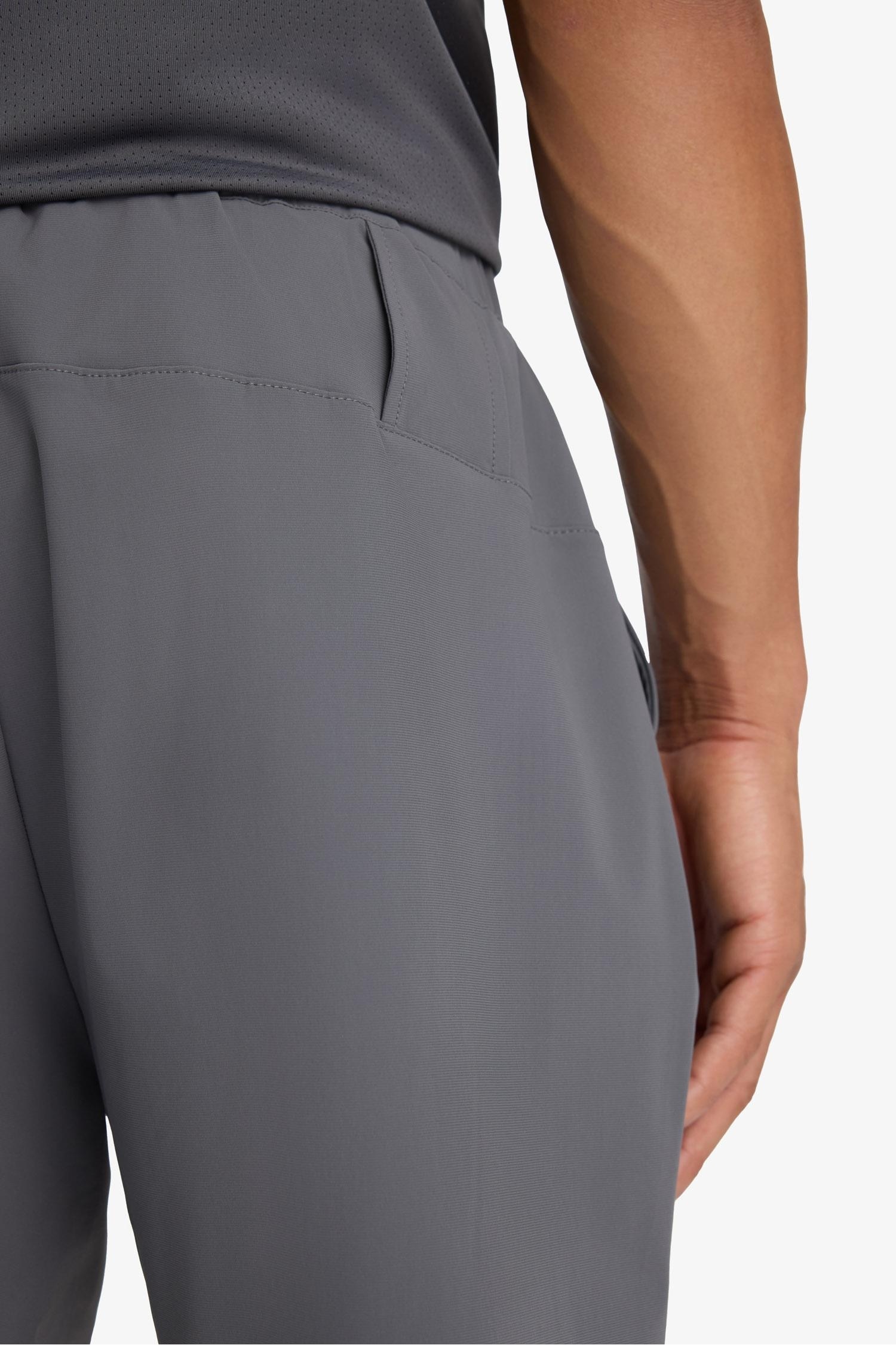 DeFactoFit Standard Fit Sports Shorts