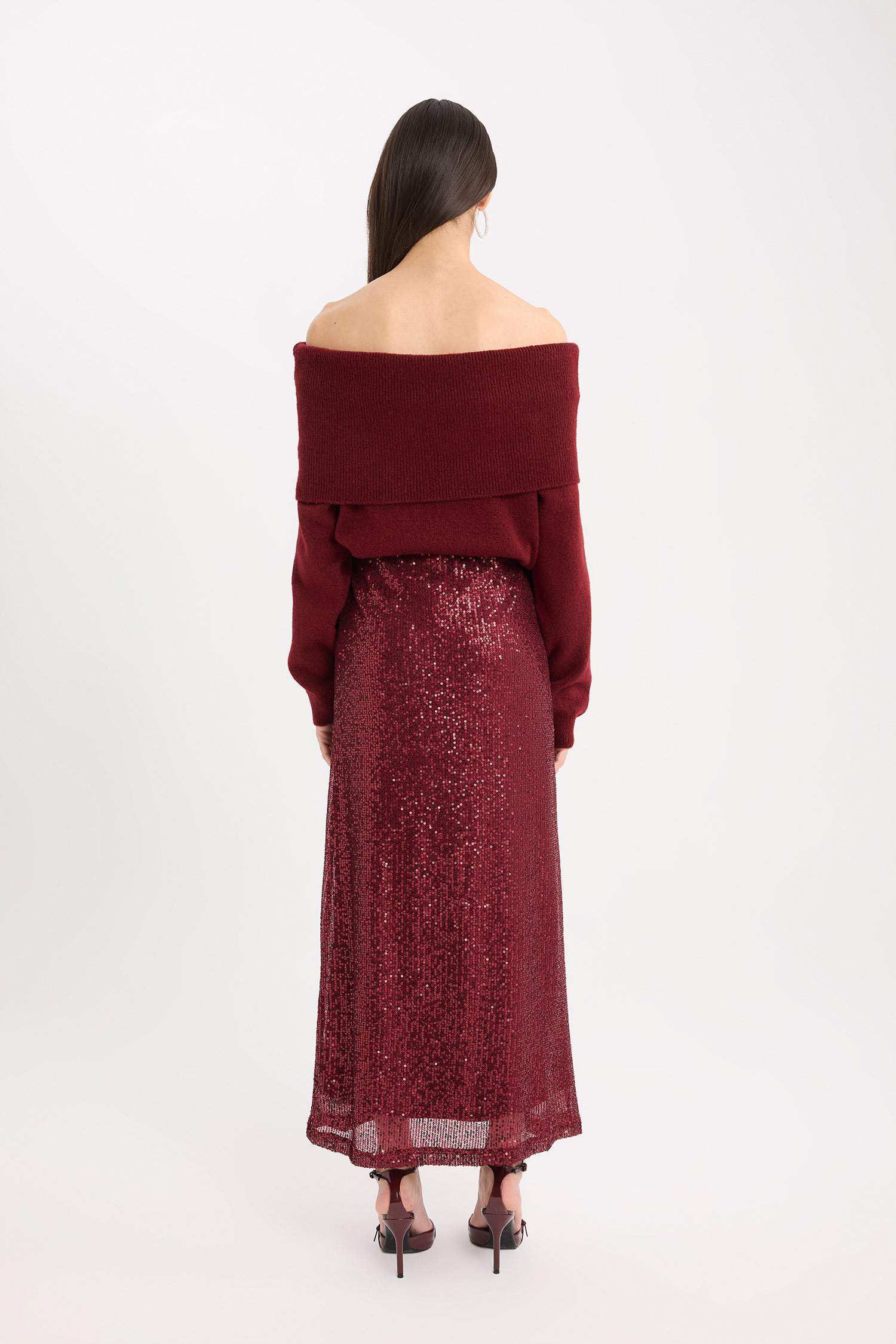 تنورة طويل بالترتر قصة A بخصر عادي