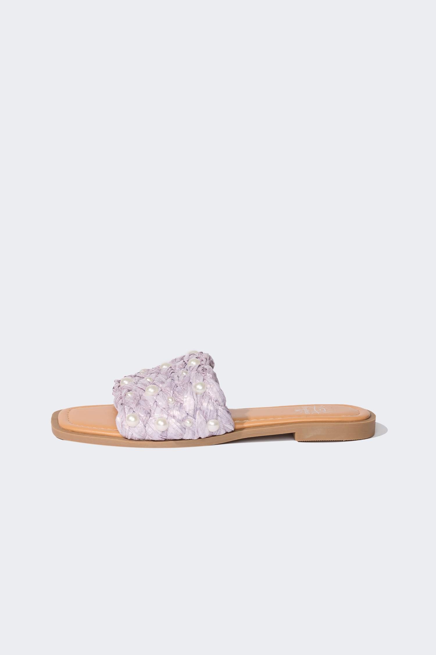 Woman Pearl Detail Flat Base Slippers