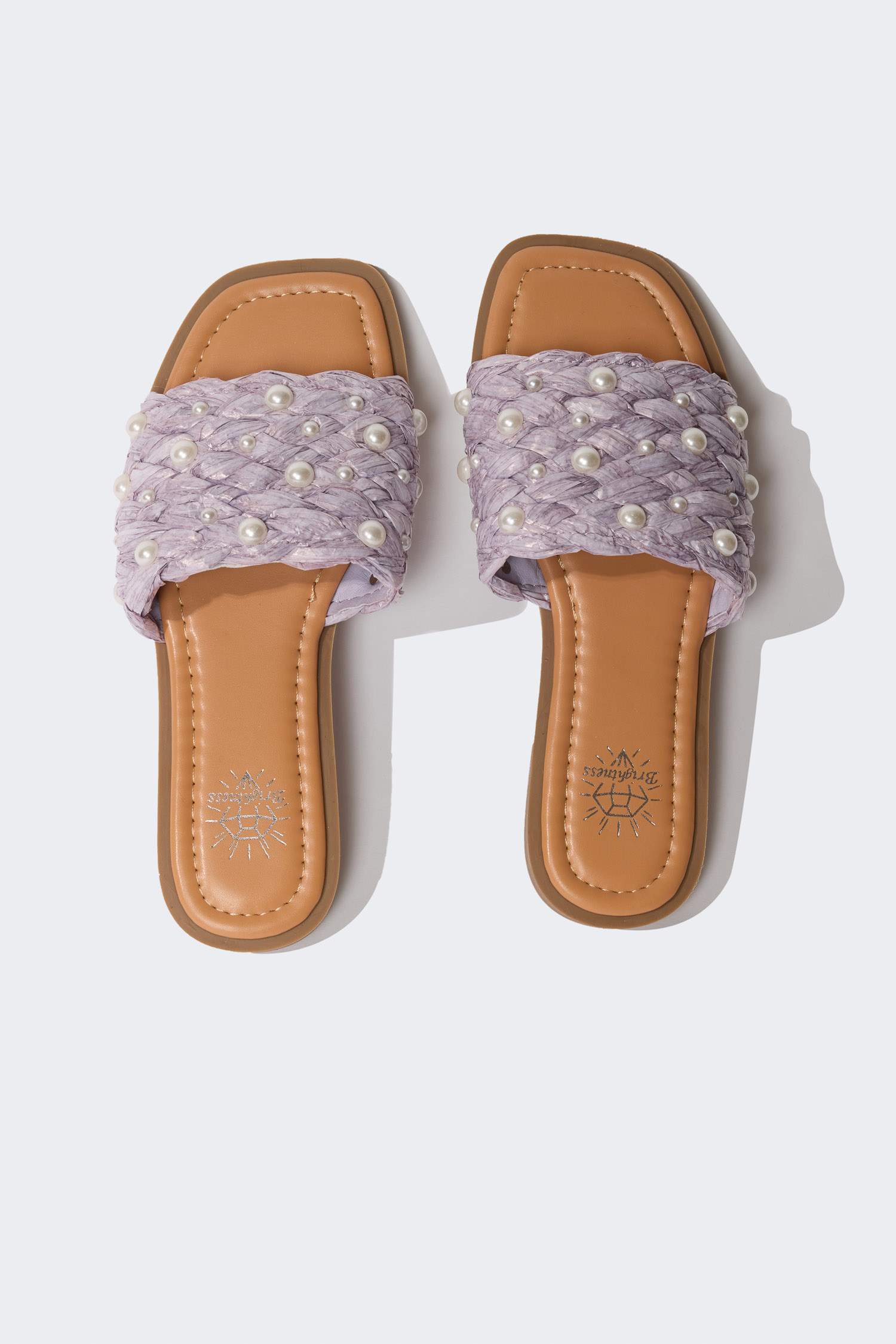Woman Pearl Detail Flat Base Slippers