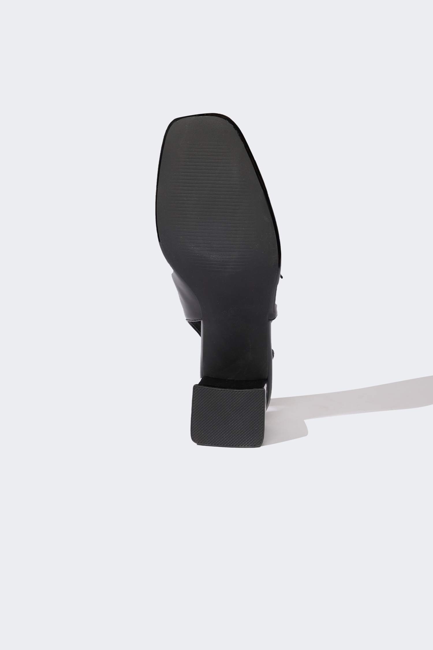 Woman Faux Leather Heeled Sandals