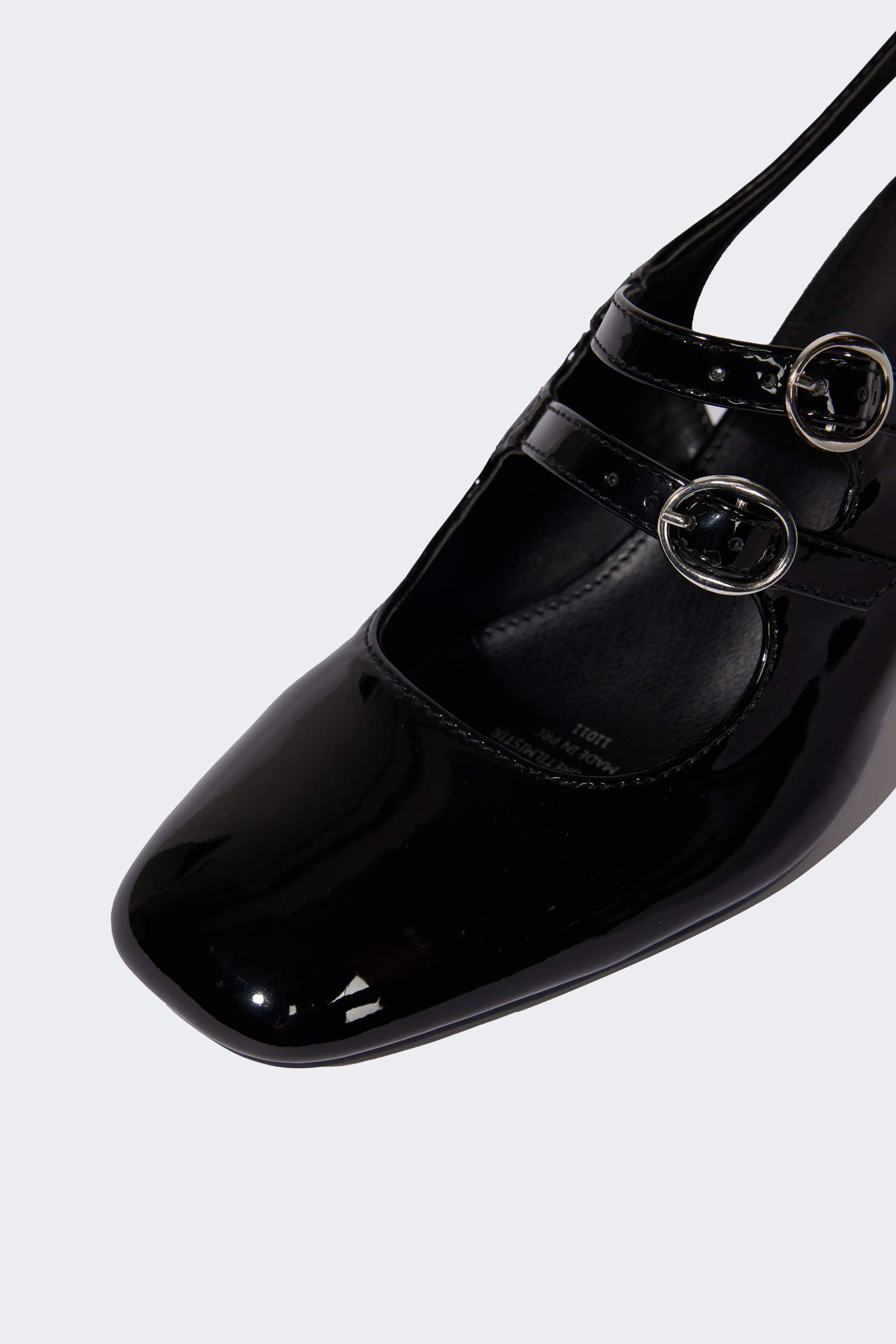 Woman Faux Leather Heeled Sandals