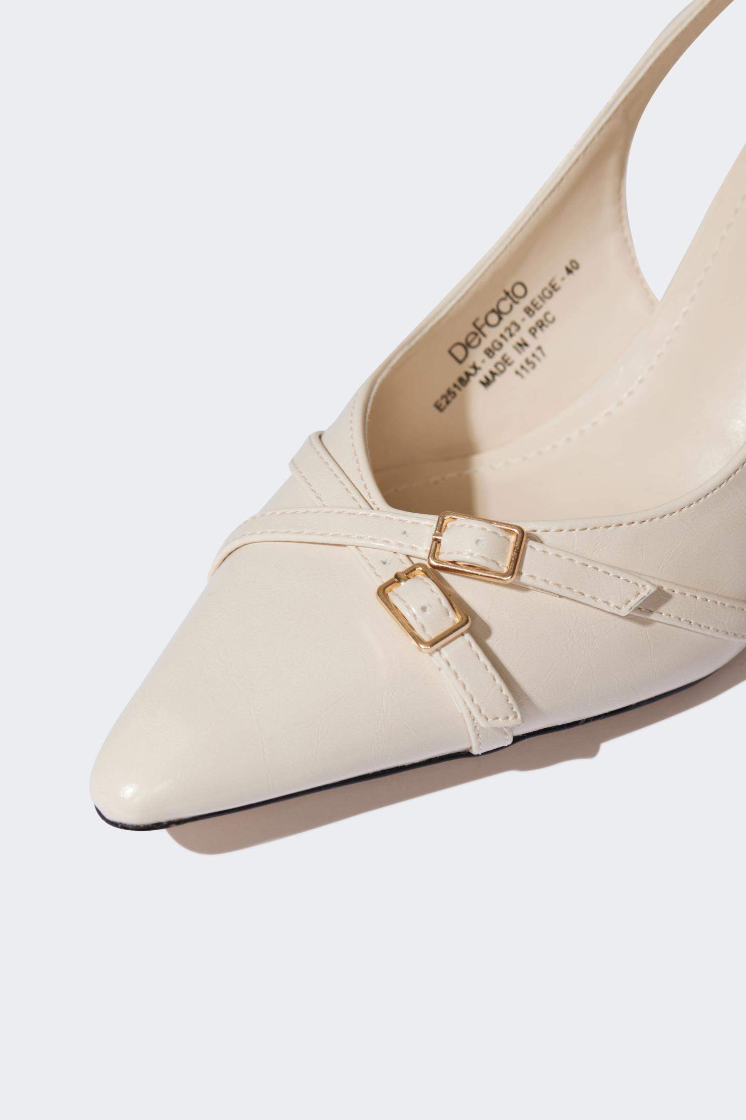 صندل حريمي بيج بكعب عالي جلد صناعي