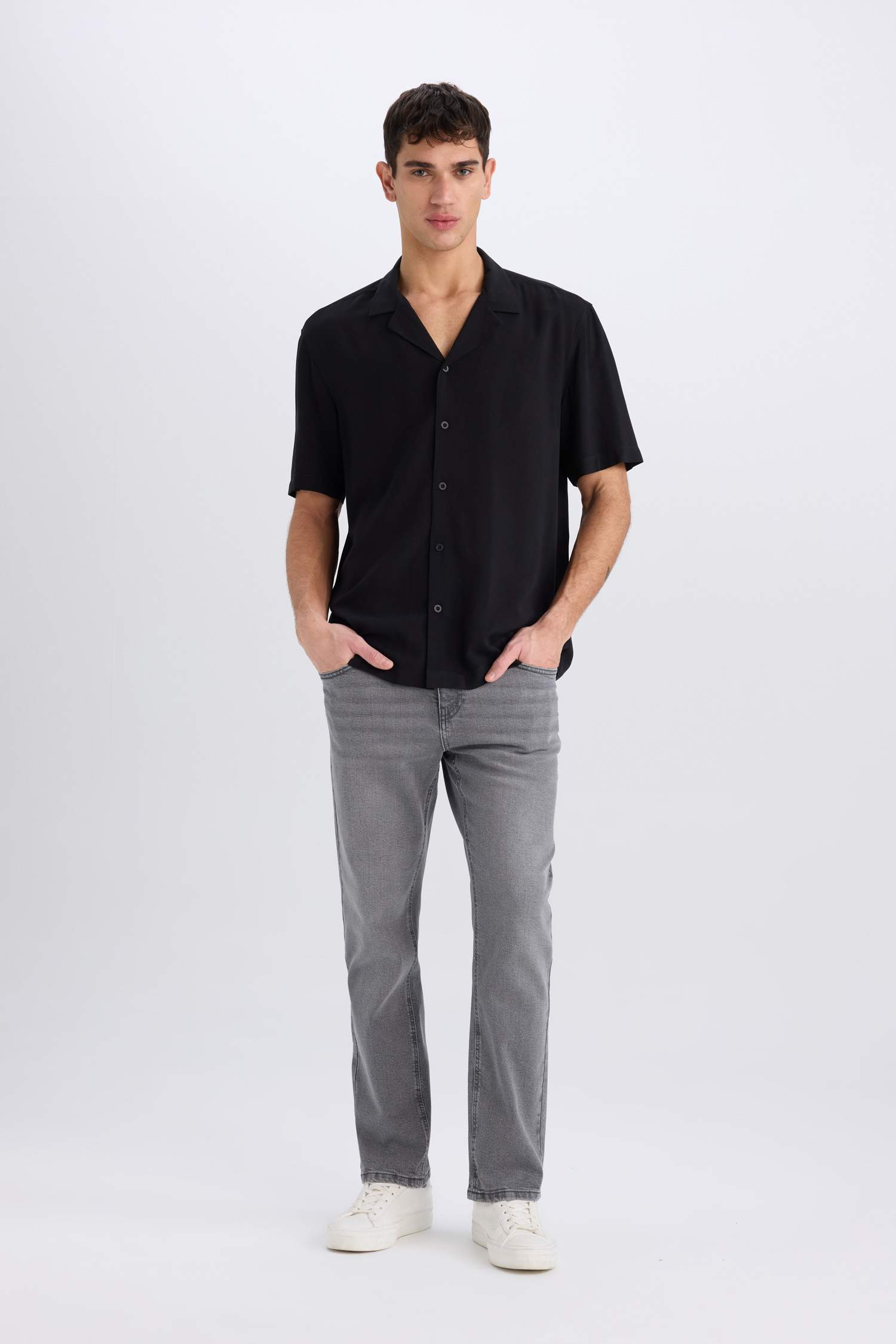 Regular Fit Apache Neck Short Sleeve Shirt