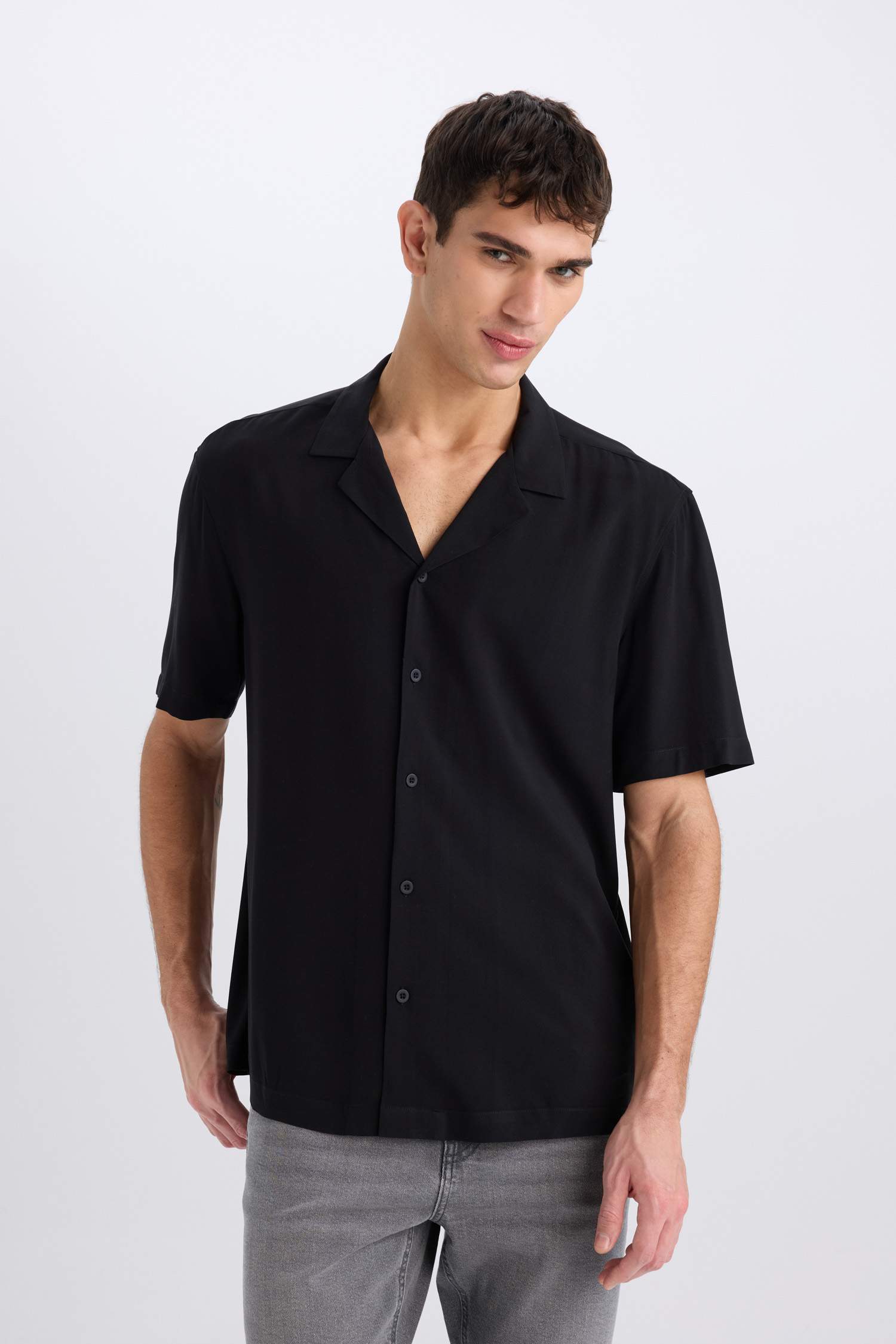 Regular Fit Apache Neck Short Sleeve Shirt