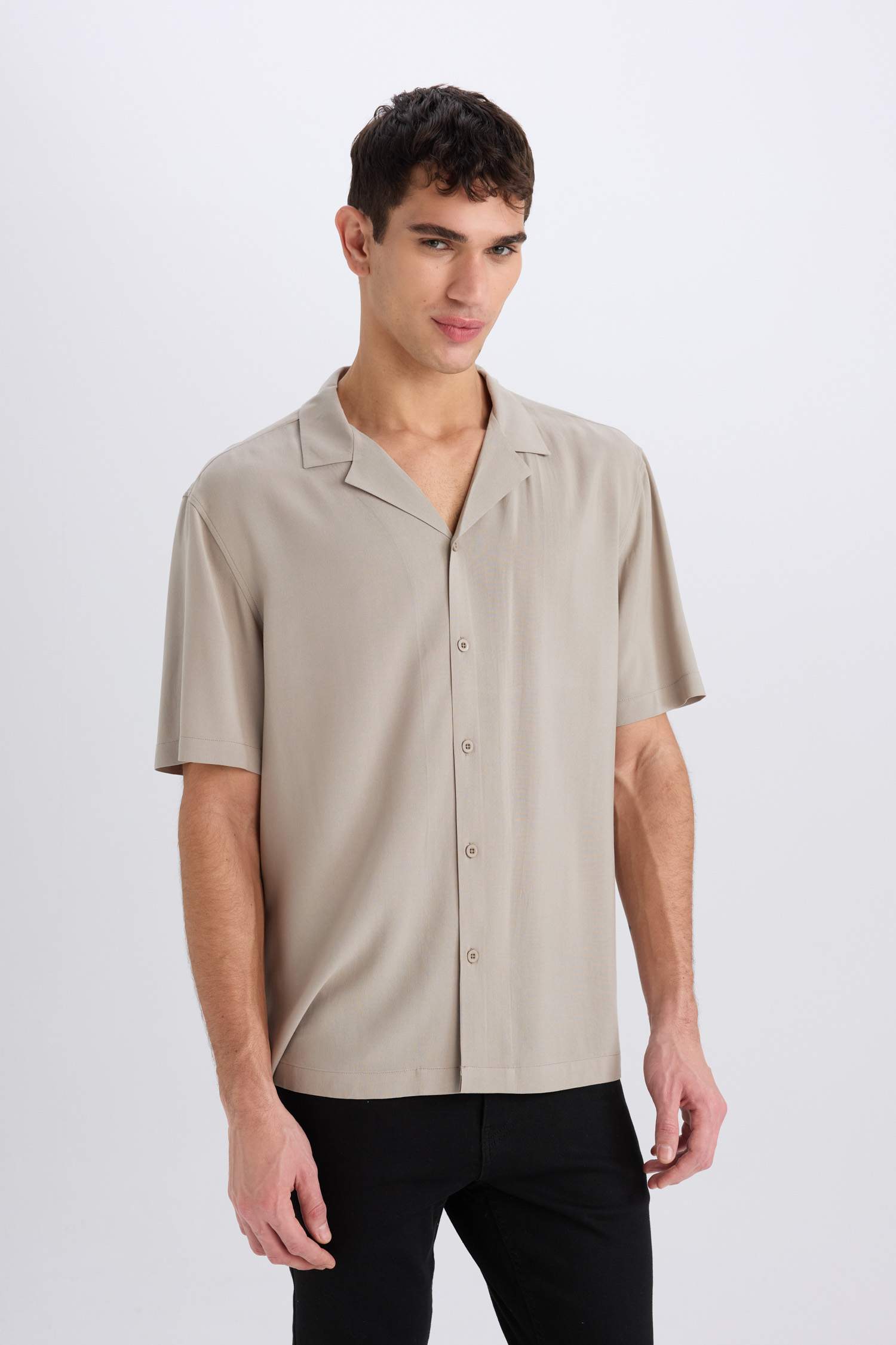 Regular Fit Apache Neck Short Sleeve Shirt