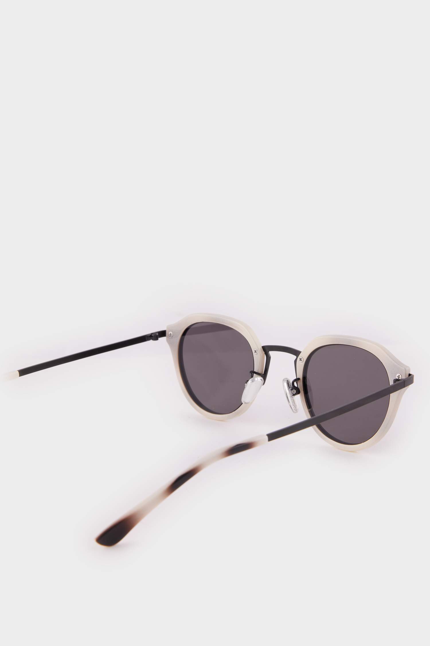 Erkek Oval Metal Güneş Gözlüğü