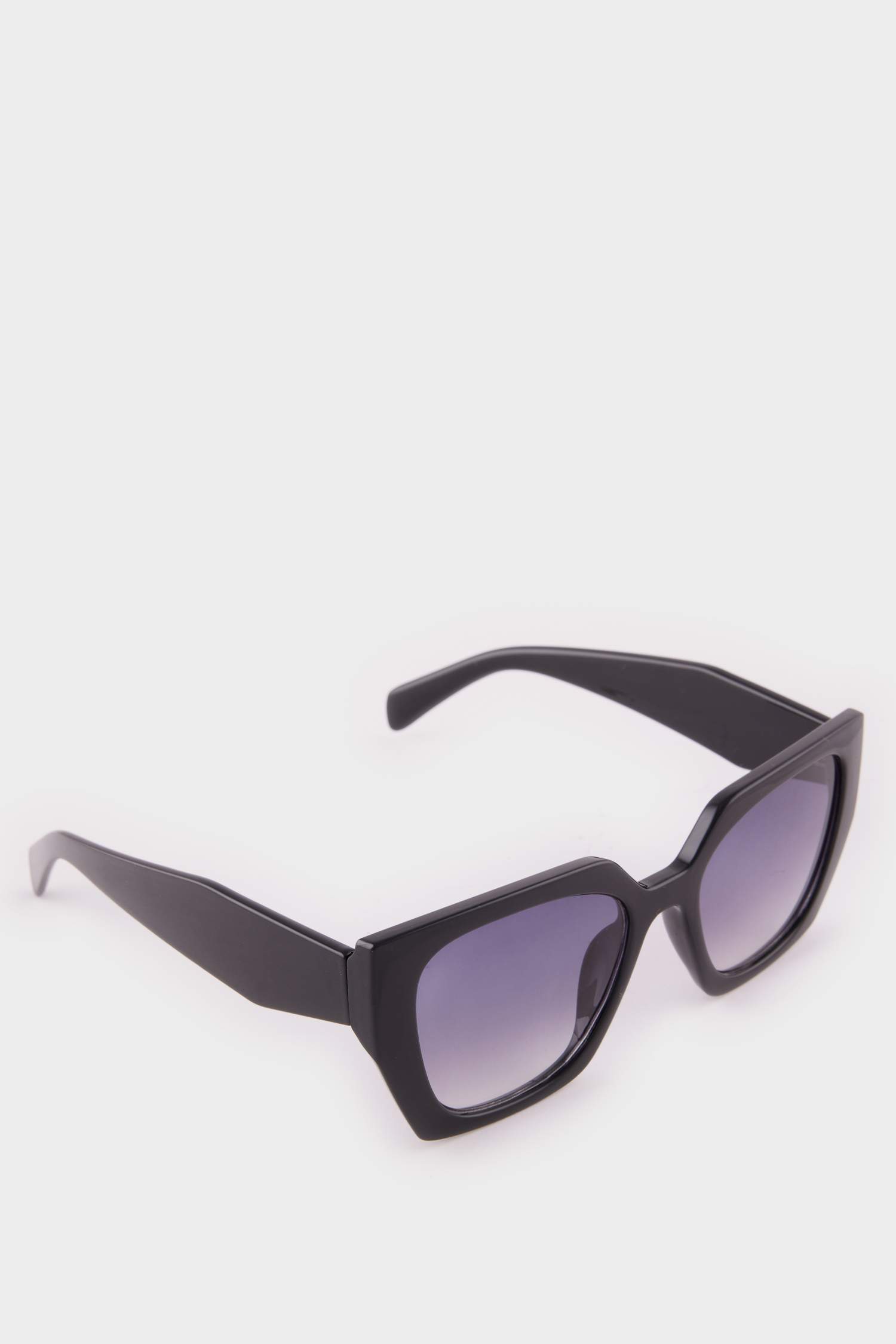 Kadın Büyük Çerçeve Güneş Gözlüğü