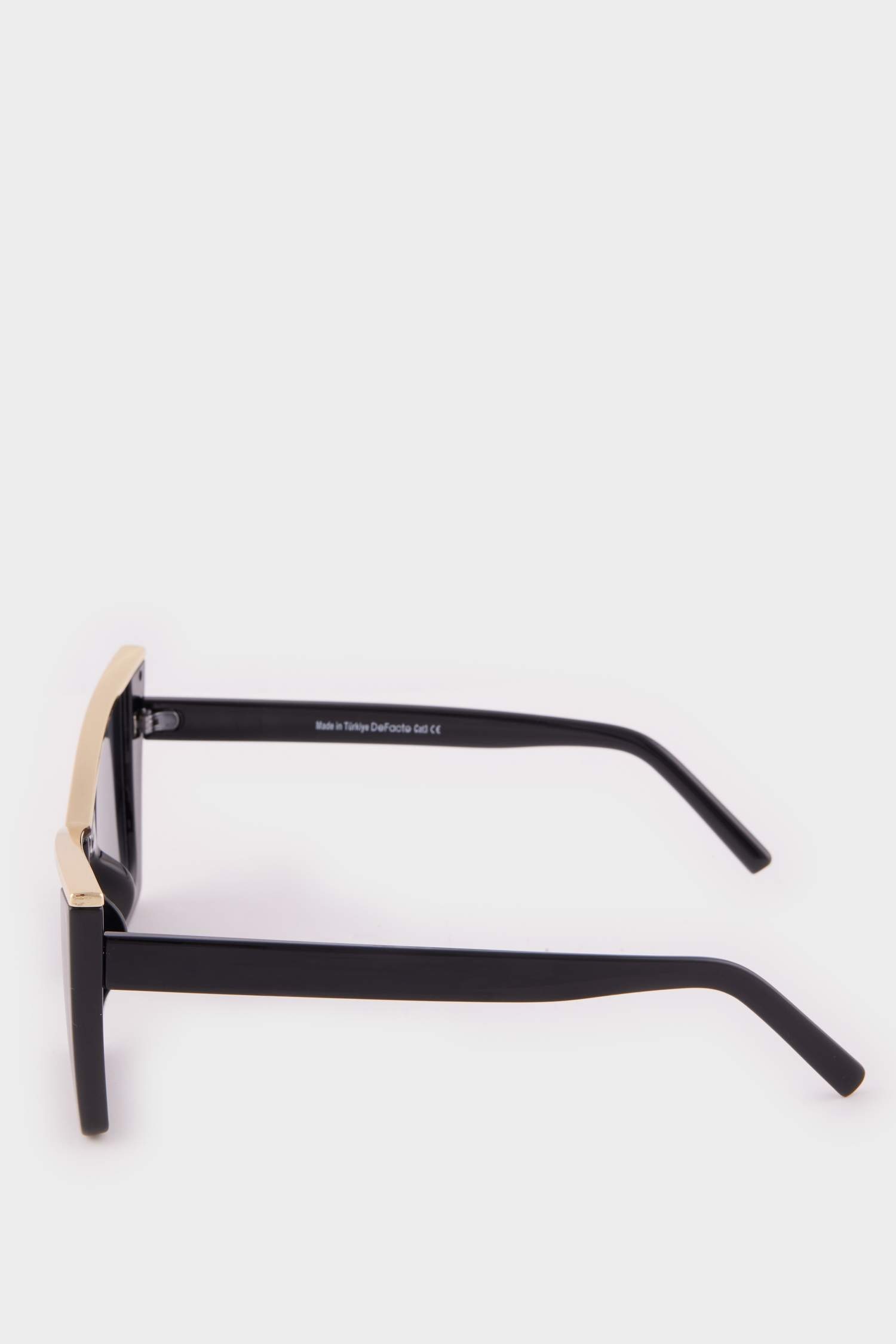 Kadın Kedi Gözü Güneş Gözlüğü