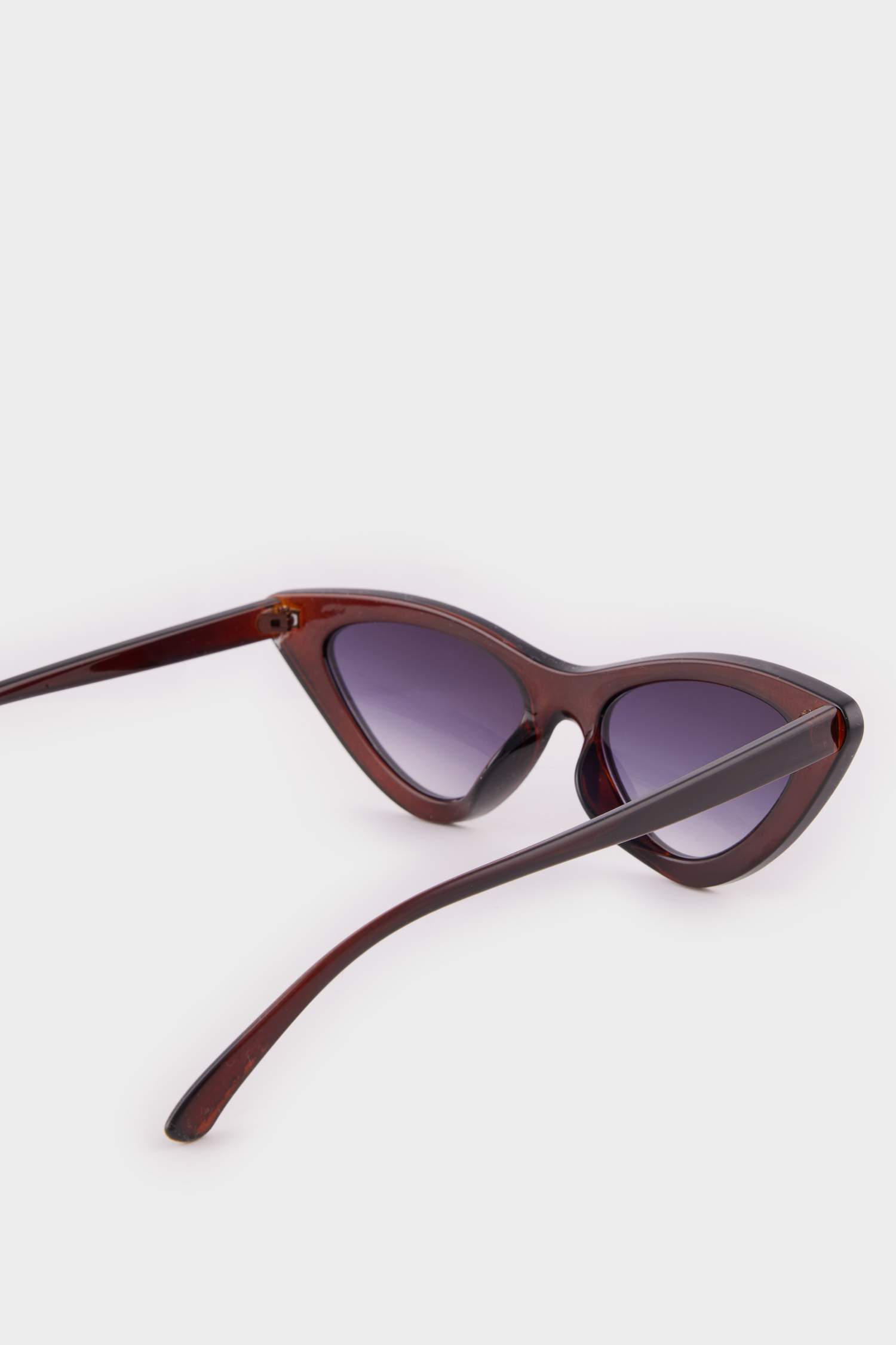 Kadın Kedi Gözü Güneş Gözlüğü