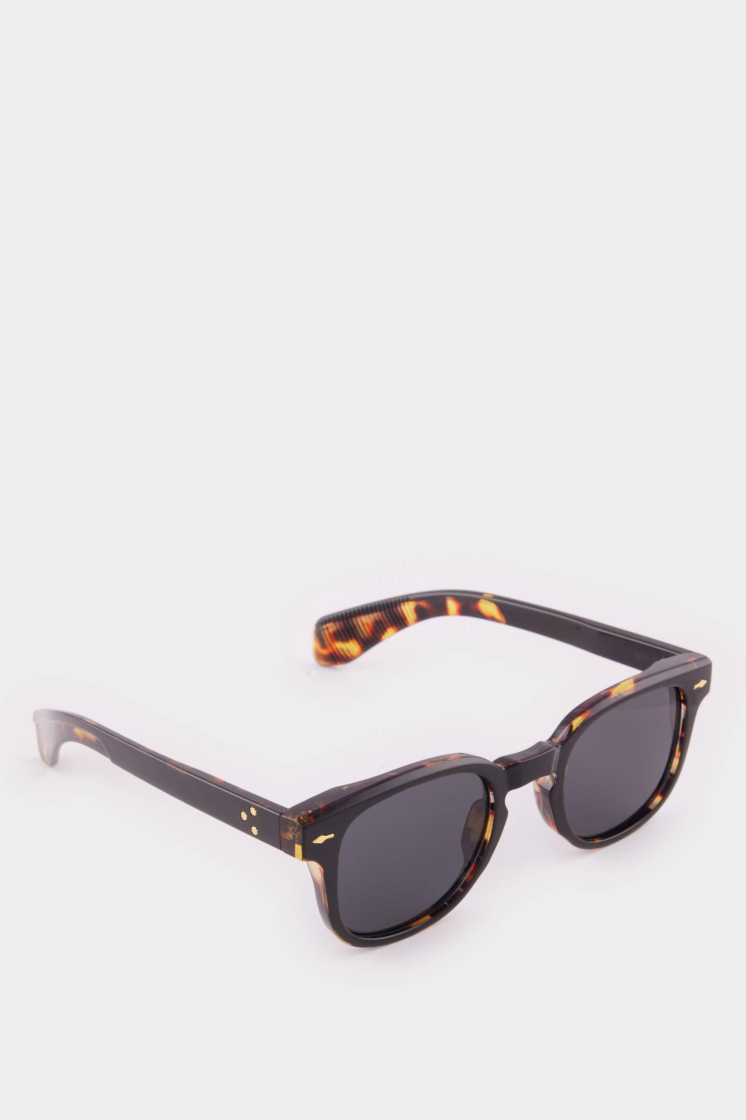 Kadın Daire Güneş Gözlüğü