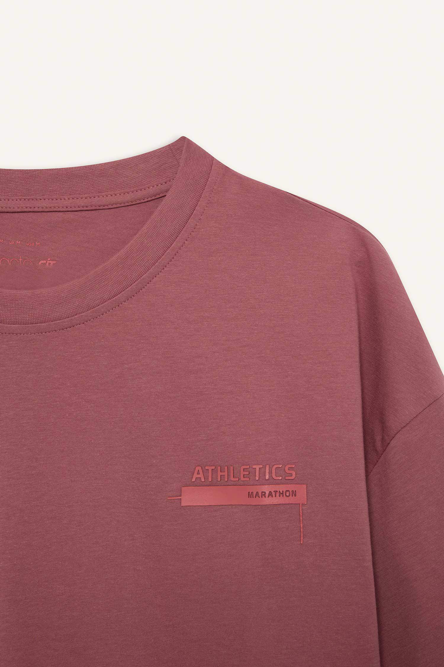 تيشيرت رياضي مطبوع اوفر سايز بياخة مستديرة من DeFactoFit