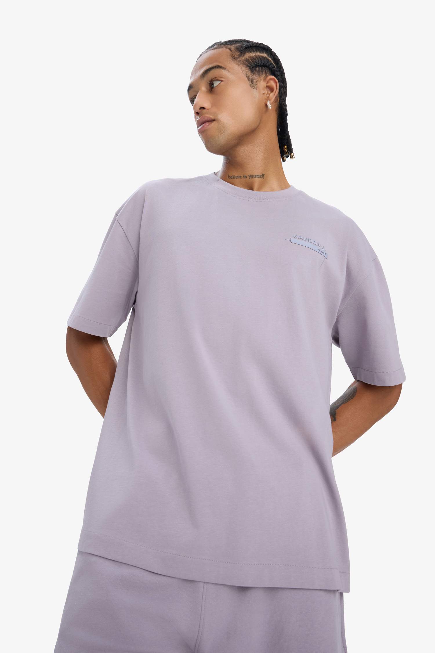 تيشيرت رياضي مطبوع اوفر سايز من DeFactoFit