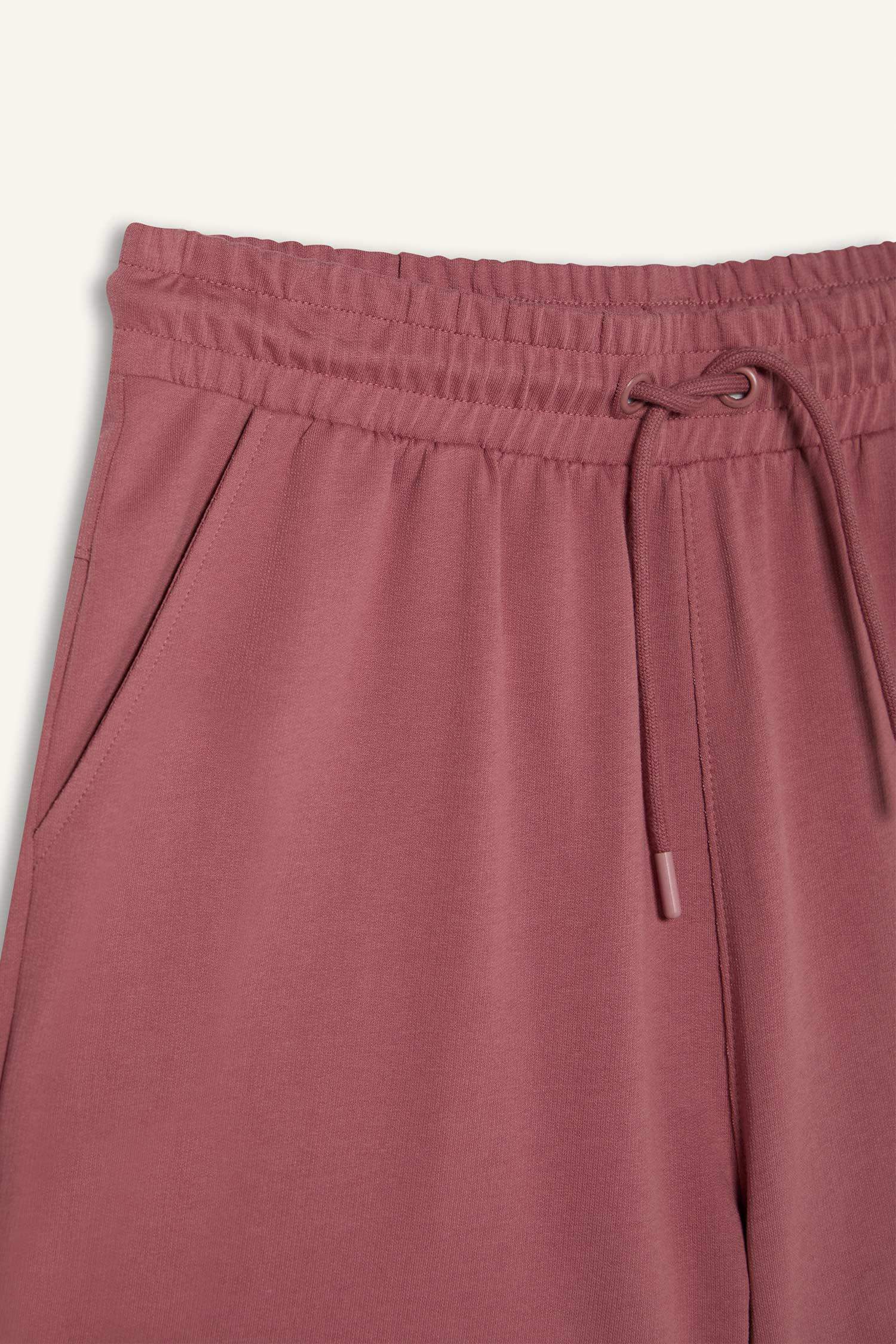 DeFactoFit стандартного кроя спортивные шорты с завязками на талии и карманами