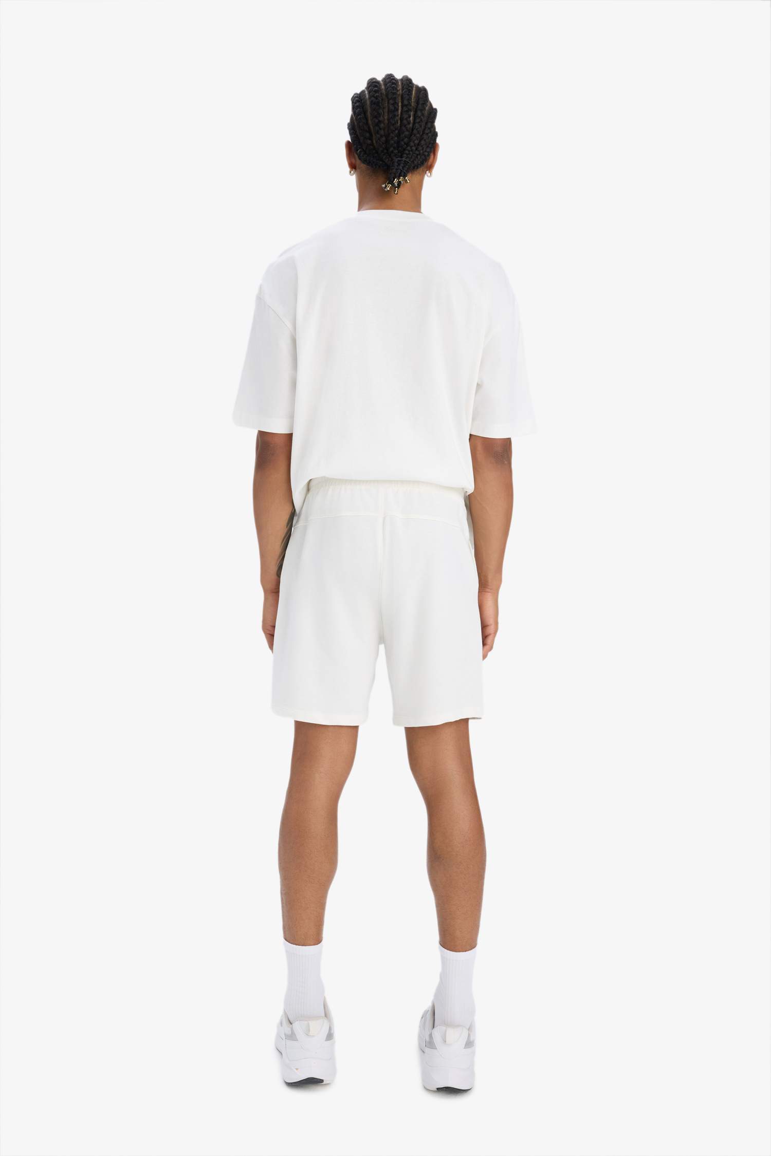 Спортивные шорты с карманами и завязками, стандартная посадка