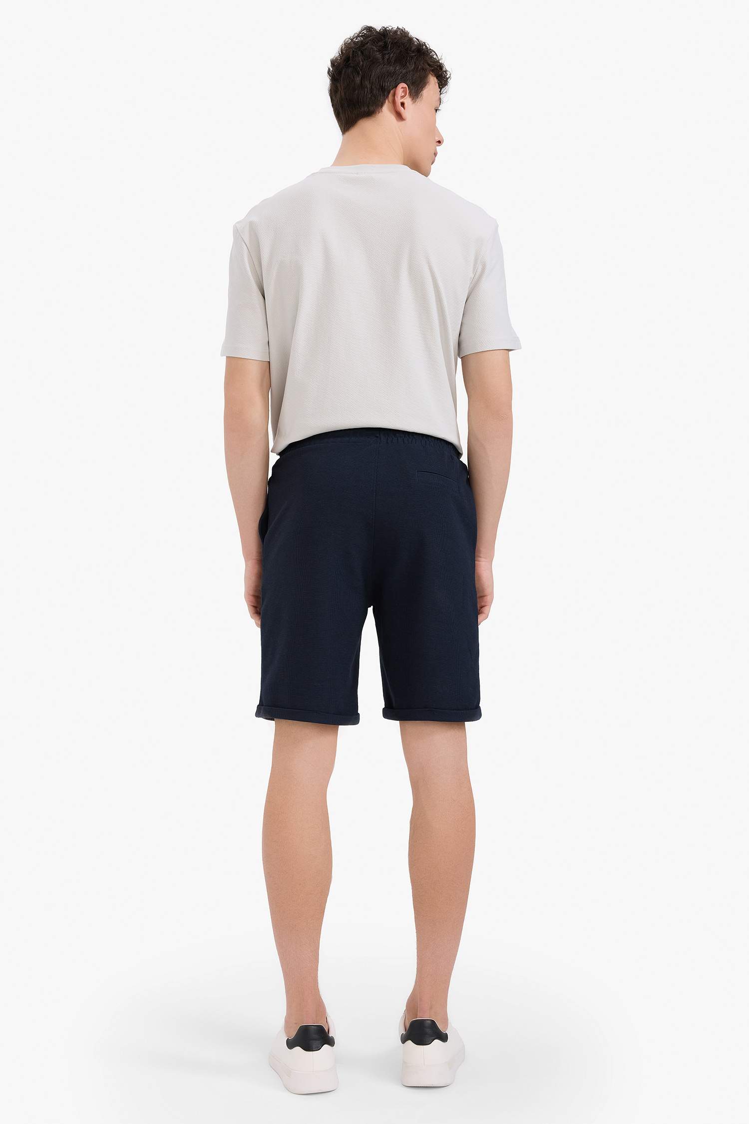 Regular Fit Textured Basic Bermuda Shorts