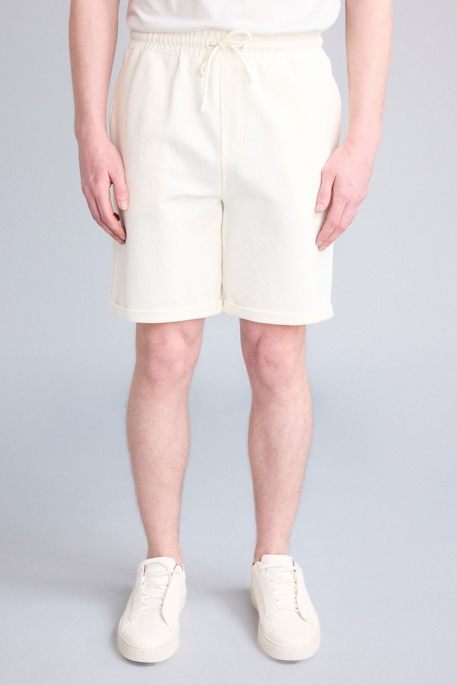 DeFacto Regular Fit Dokulu Basic Bermuda Şort görsel 4