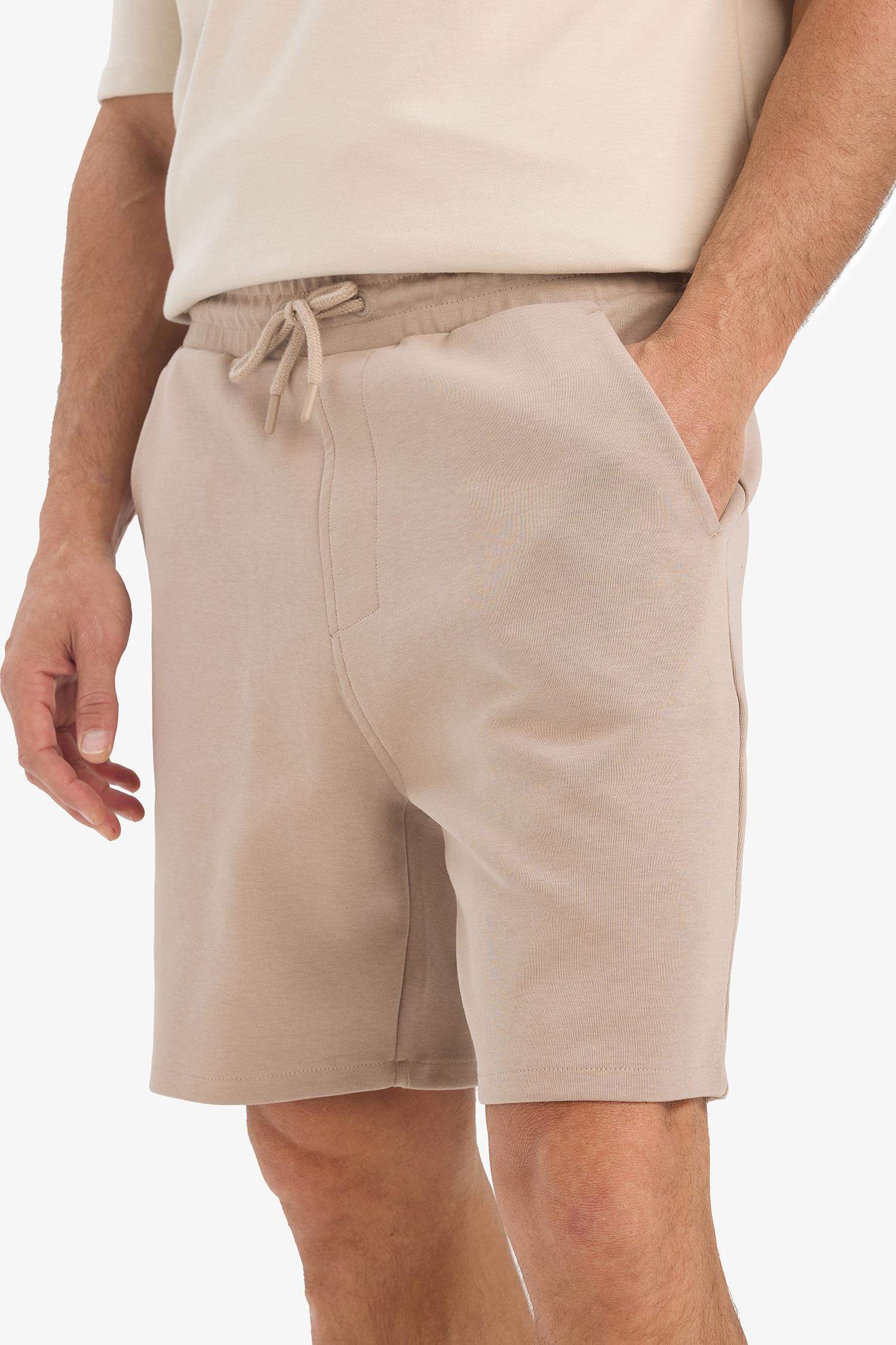 Waist Tie Pocketed Basic Shorts