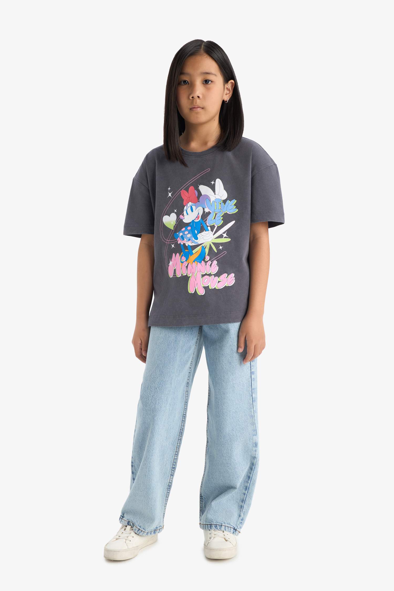تيشيرت بناتي نص ردن اوفر سايز بياخة مستديرة من ديزني ميكي وميني