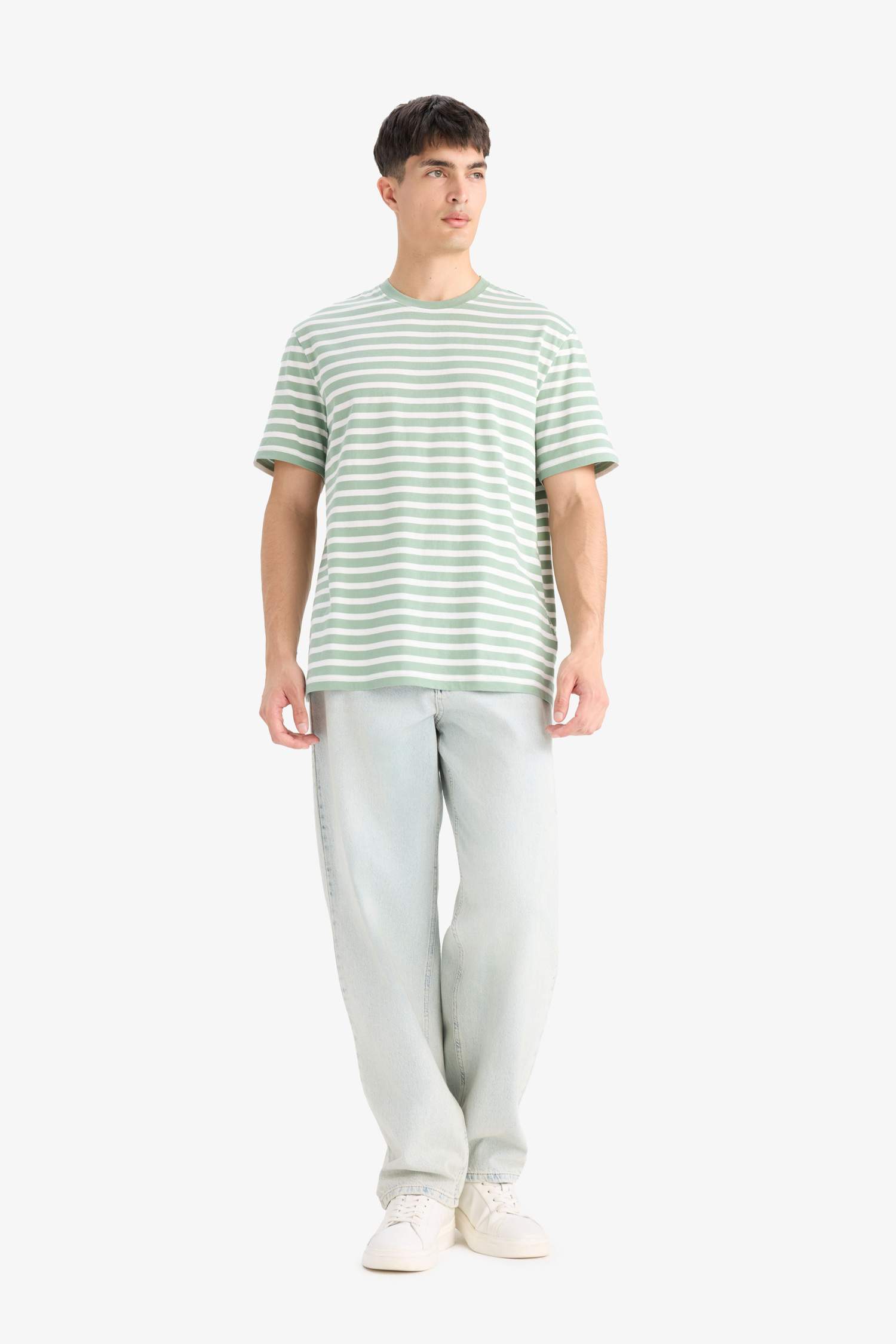 дөңгелек жаға Қысқа жеңді футболка