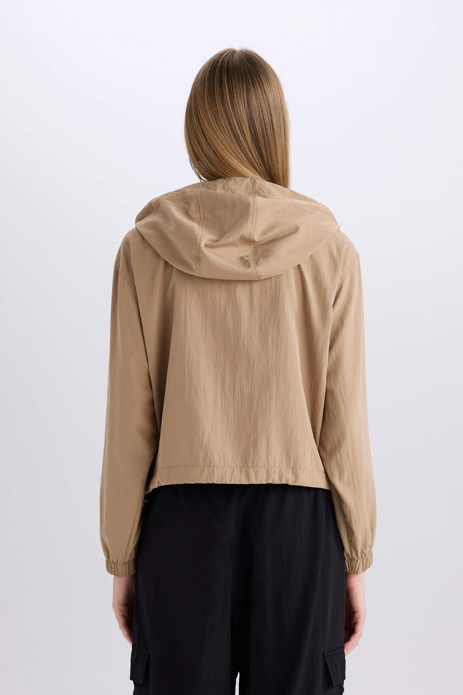 Su Geçirmez Regular Fit Cepli Fermuarlı Kapüşonlu Yağmurluk