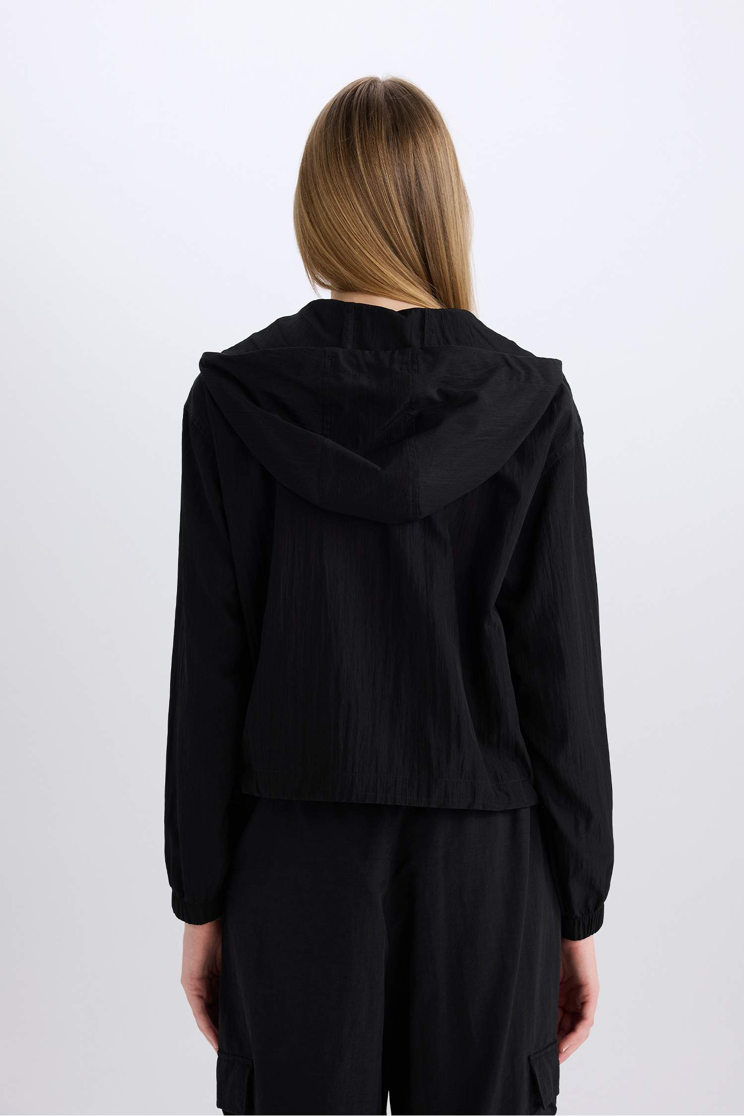 Su Geçirmez Regular Fit Cepli Fermuarlı Kapüşonlu Yağmurluk