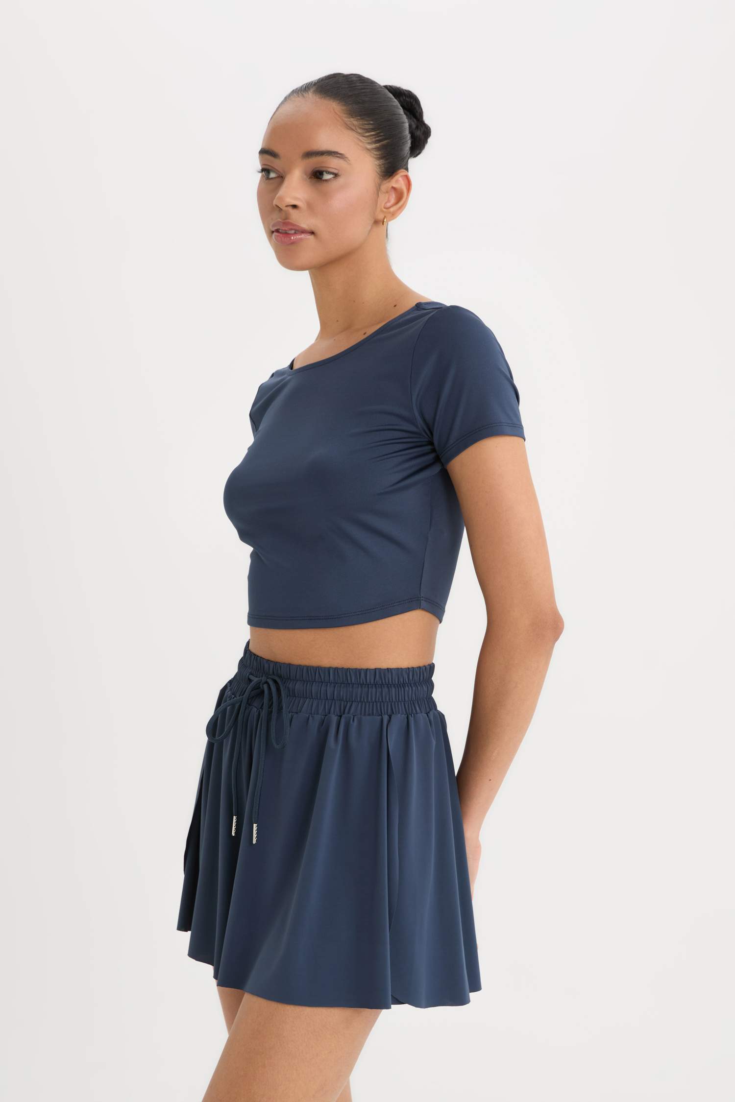 DeFactoFit Crop Bisiklet Yaka Sporcu Kısa Kollu Tişört