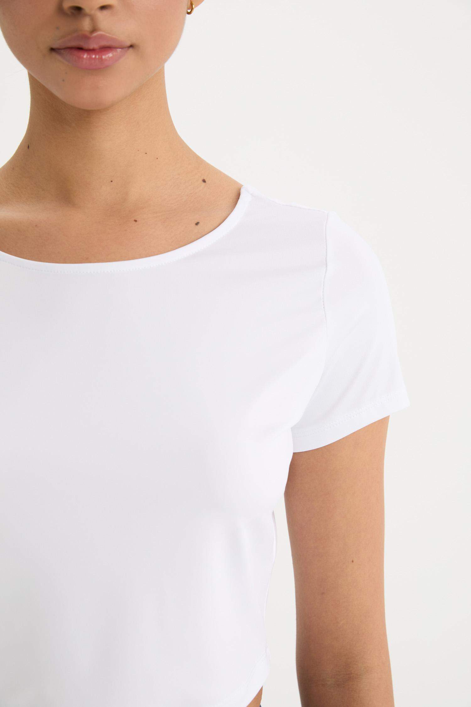 Укороченная спортивная футболка с круглым вырезом, Коллекция DeFactoFit