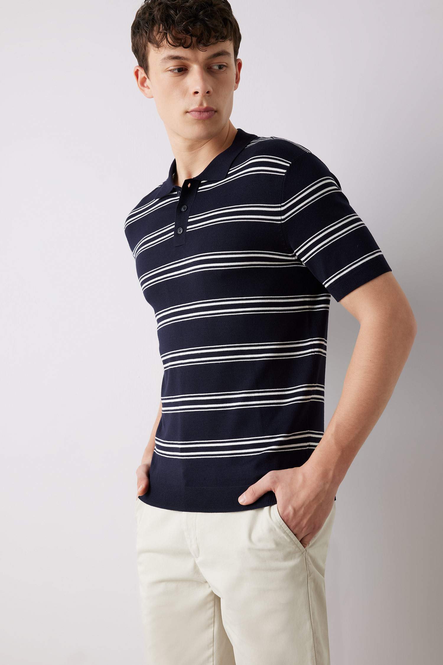 T-shirt Polo en maille rayée à manches courtes Coupe régulière