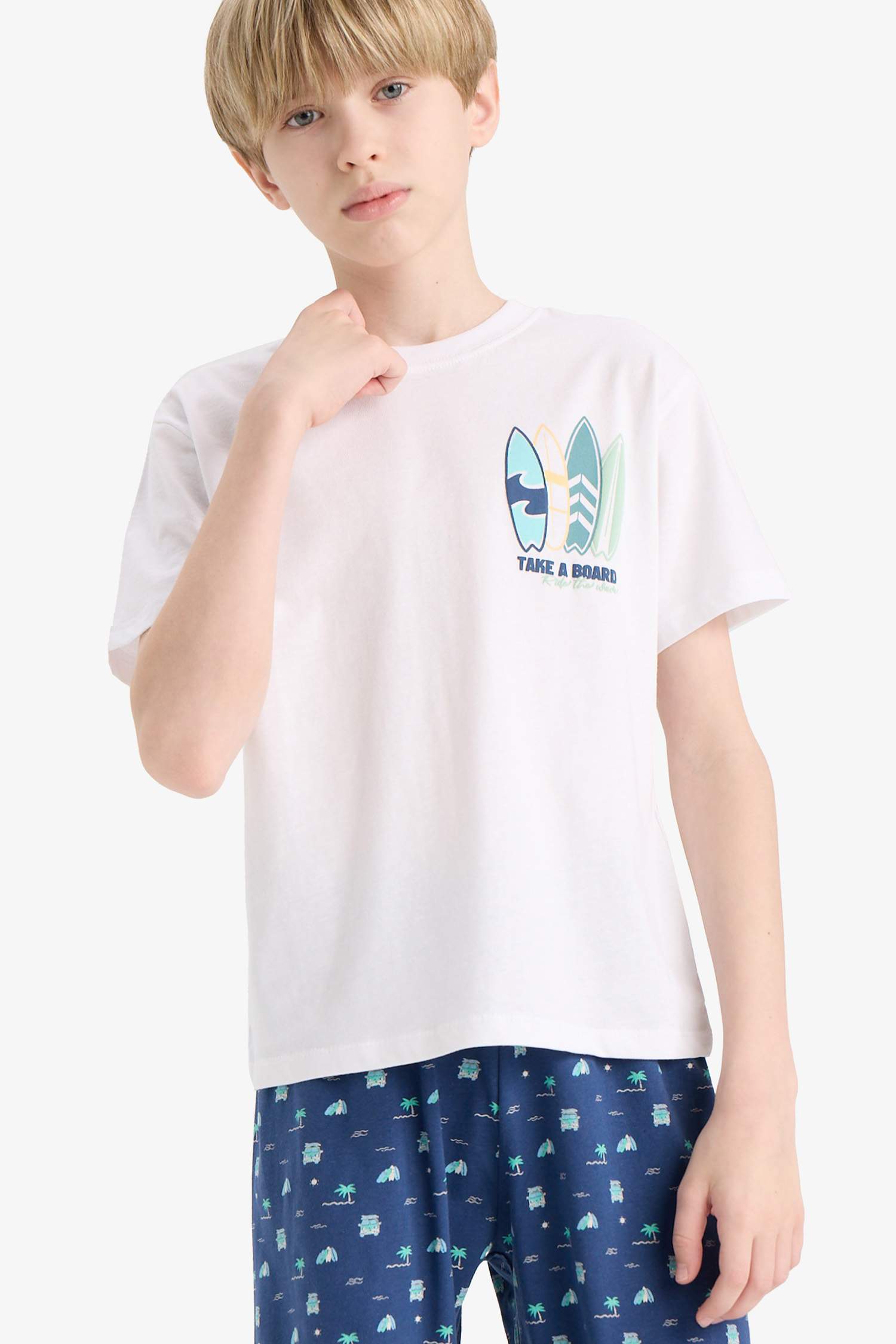 Erkek Çocuk Pijama Takımı Baskılı Kısa Kollu Üst Desenli Şort