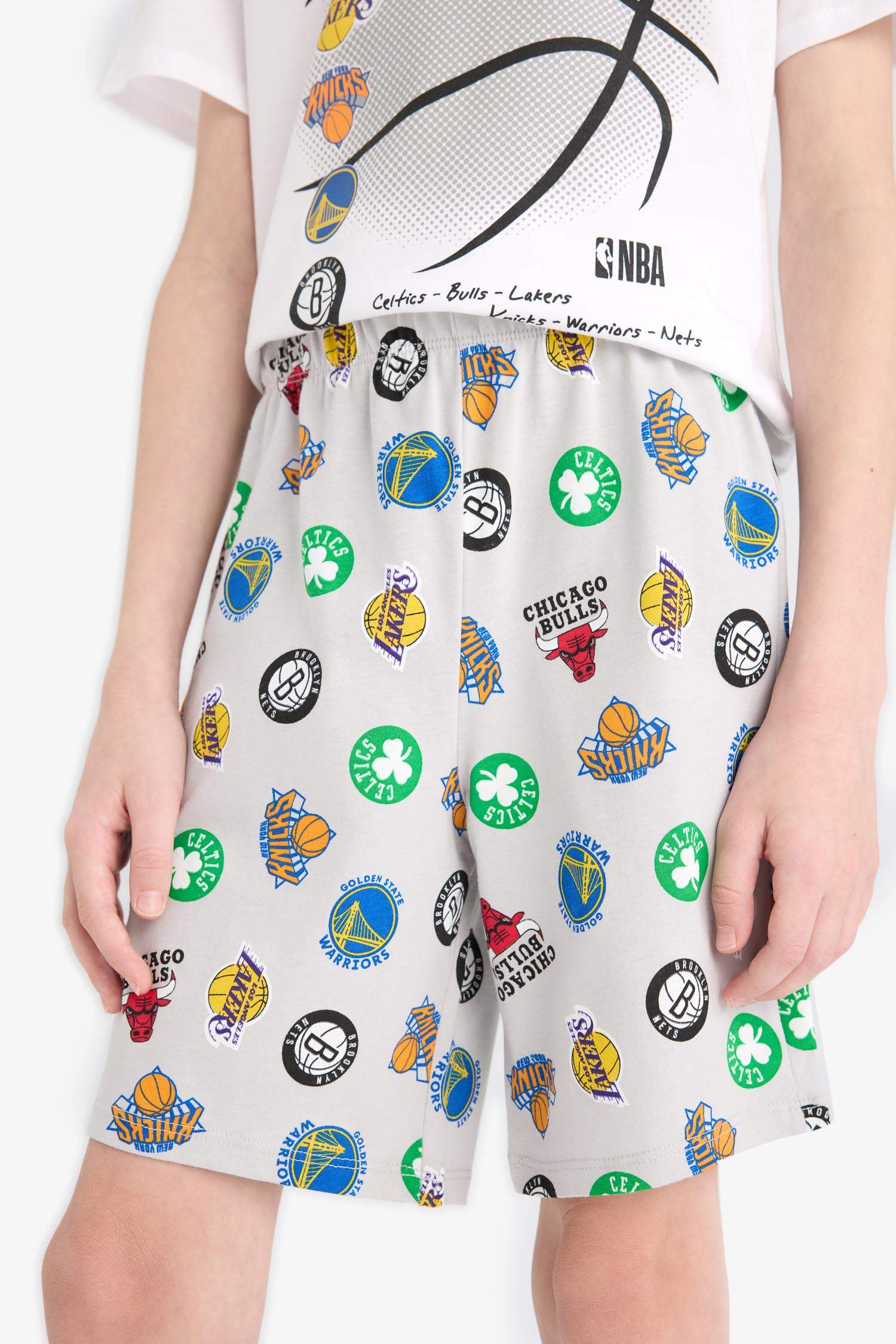 Boy NBA Current Teams Top Shorts 2 Piece Pajama Set